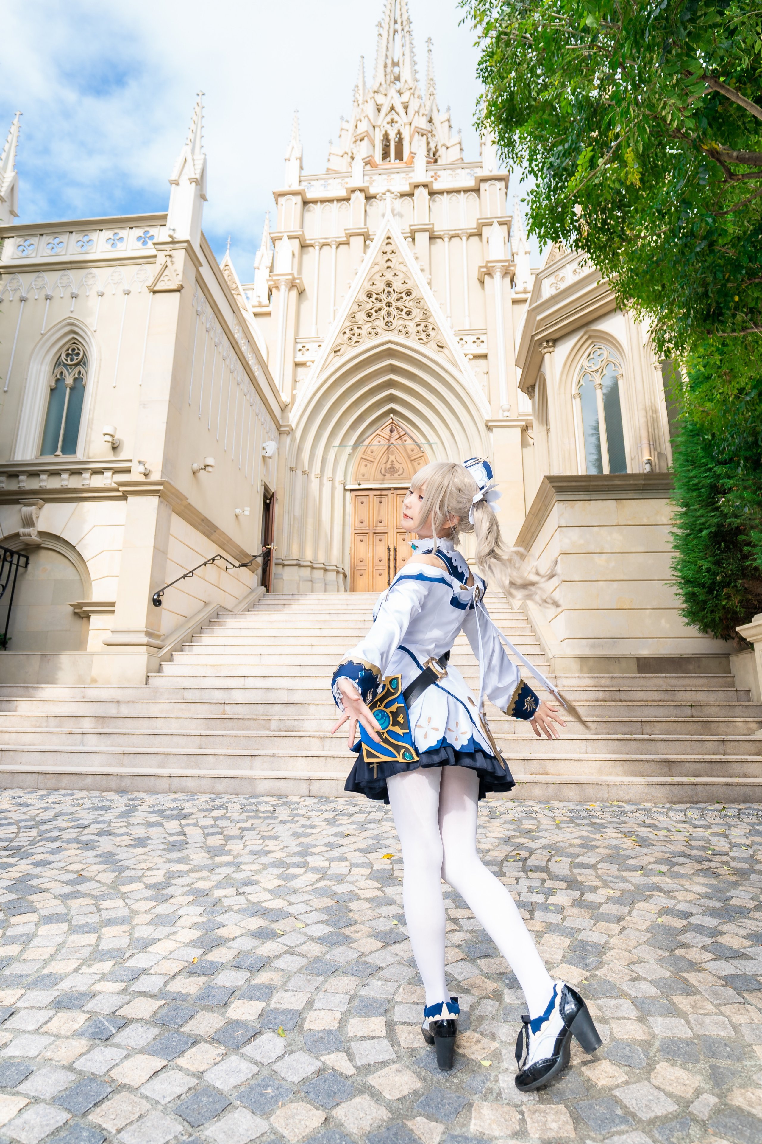 Kurumi_クルミ_バーバラさんに癒すされて元気になる