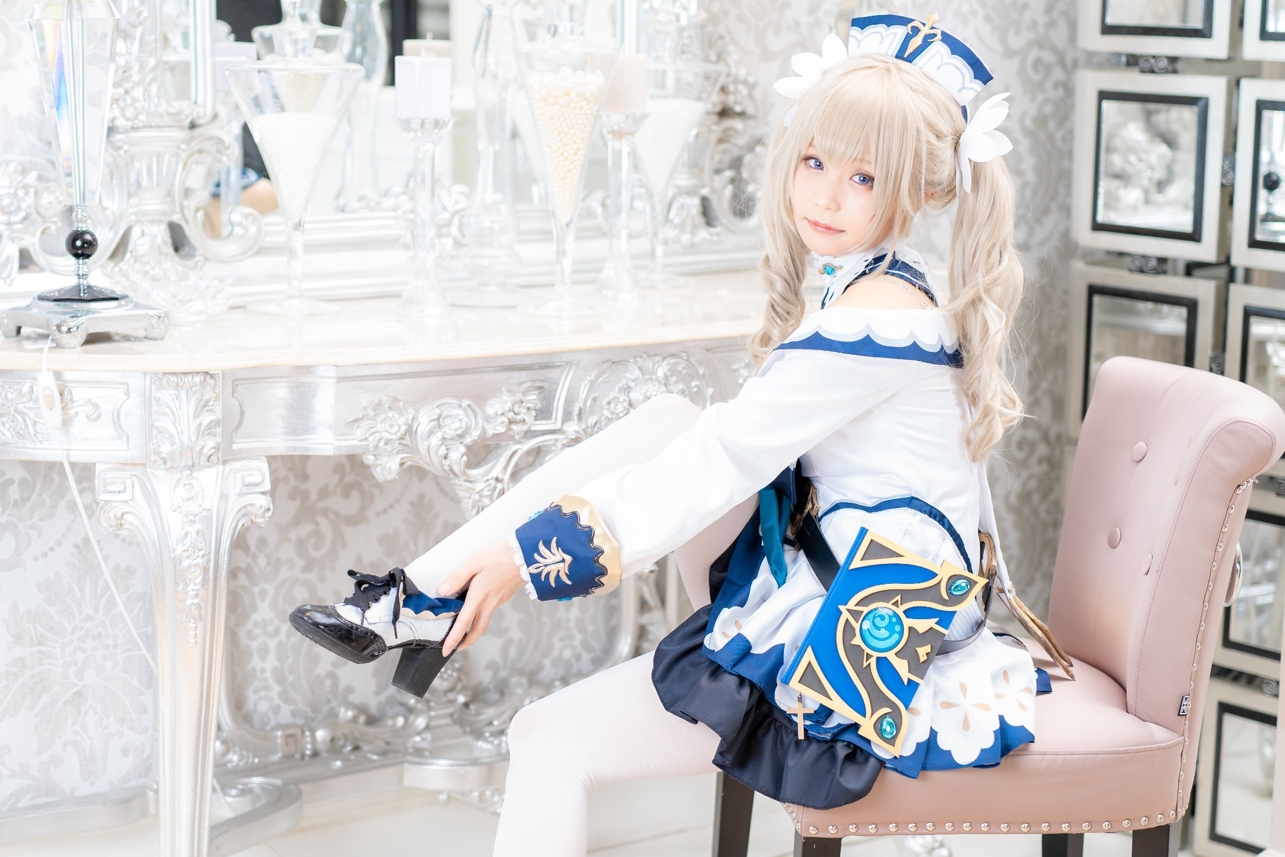 Being healed by Kurumi Barbara-san and becoming energetic.