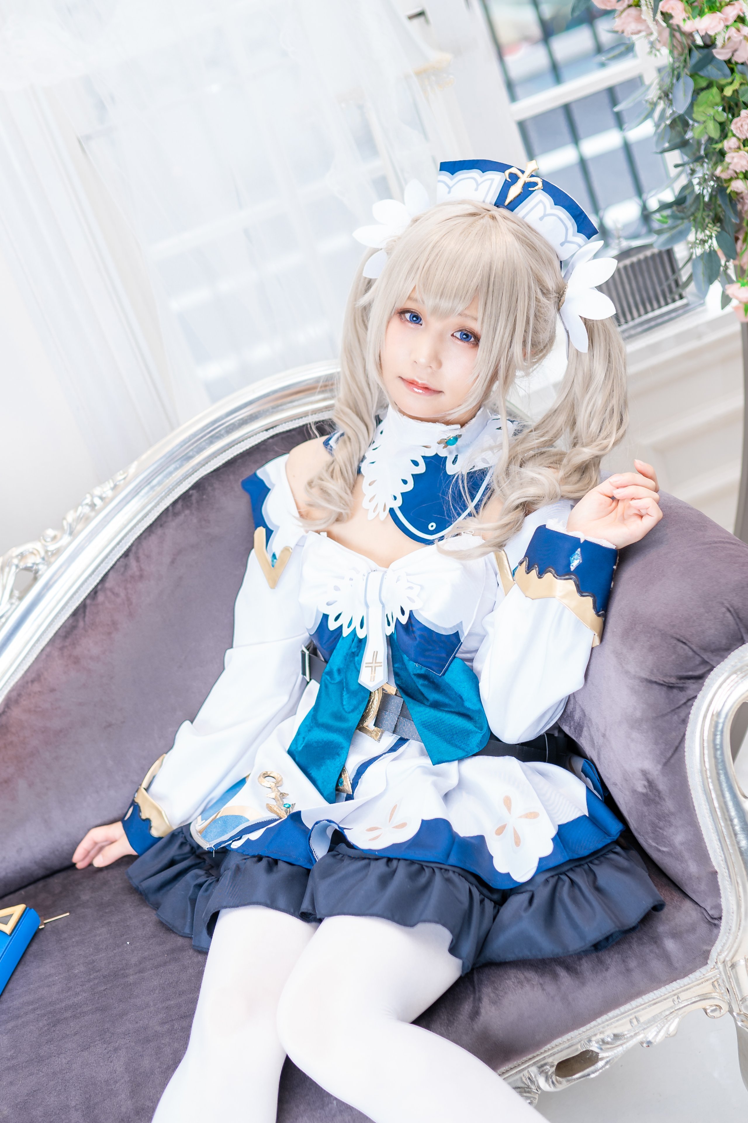 Being healed by Kurumi Barbara-san and becoming energetic.