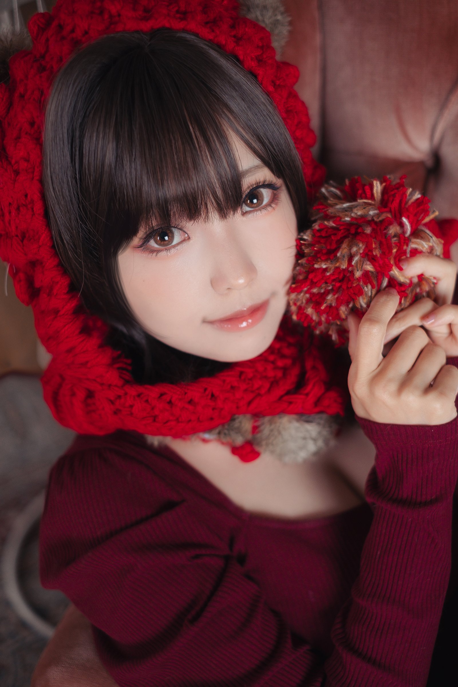 Ely - Knitting