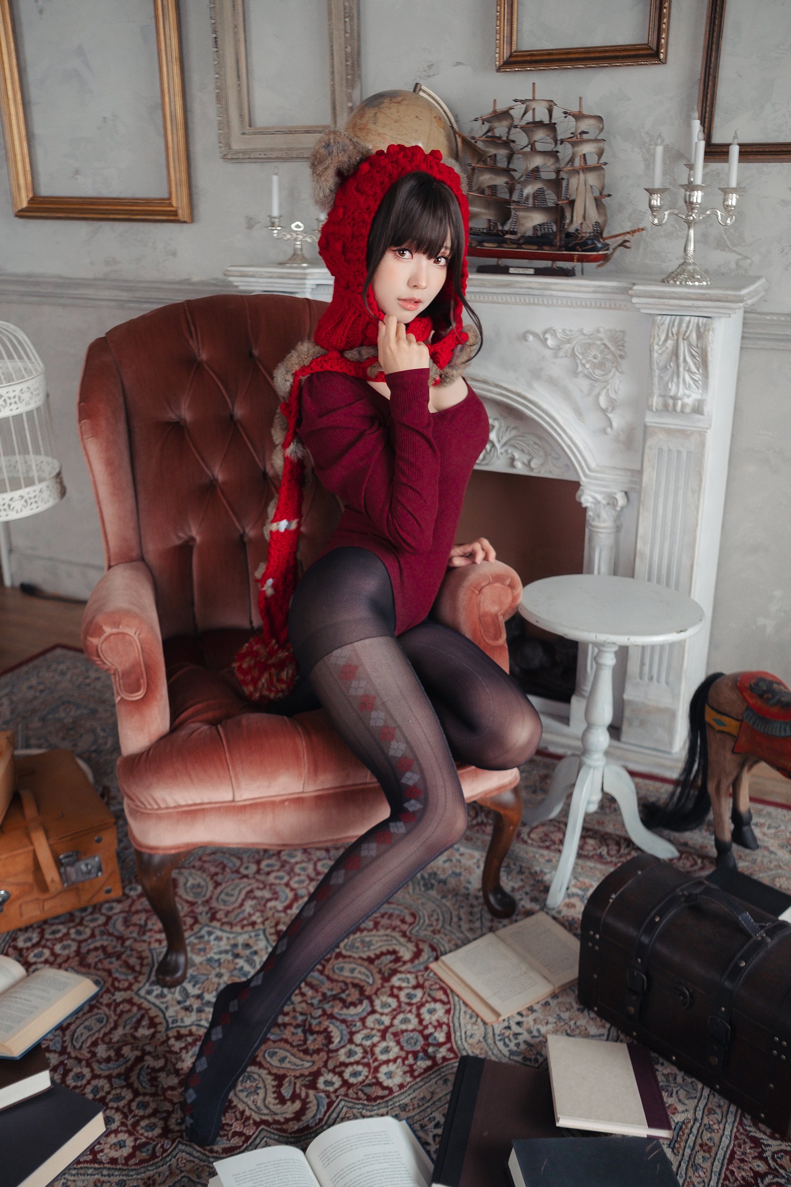 Ely - Knitting