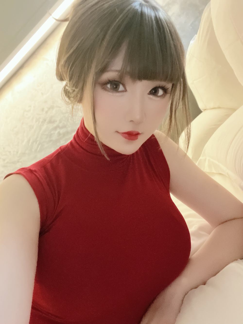 Hoshilily '데이트 OL' 코스프레 사진 세트