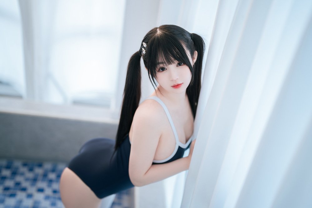 Sakurai Ningning White Silk School Swimsuit