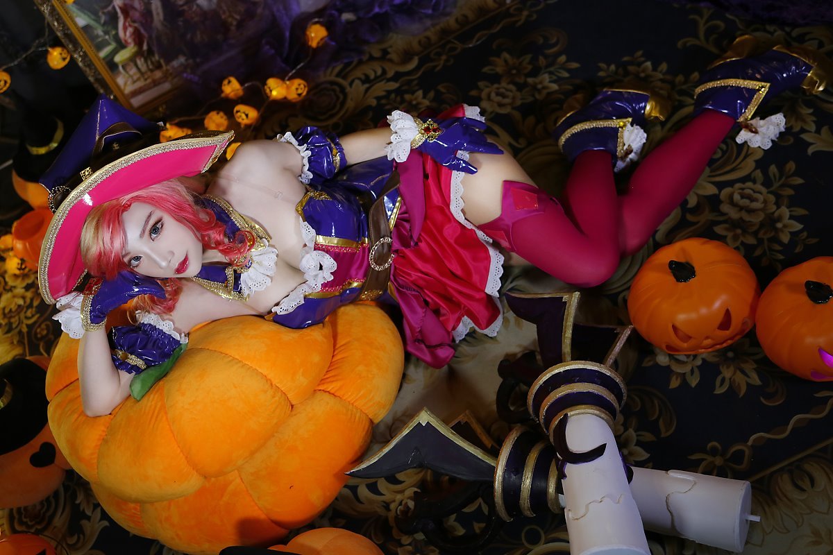 Cosplayer - Aza Miyuko