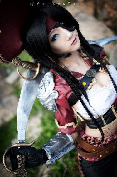 コスプレイヤー - アザ ミユコ