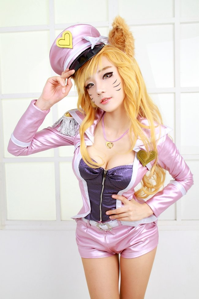 コスプレイヤー - アザ ミユコ