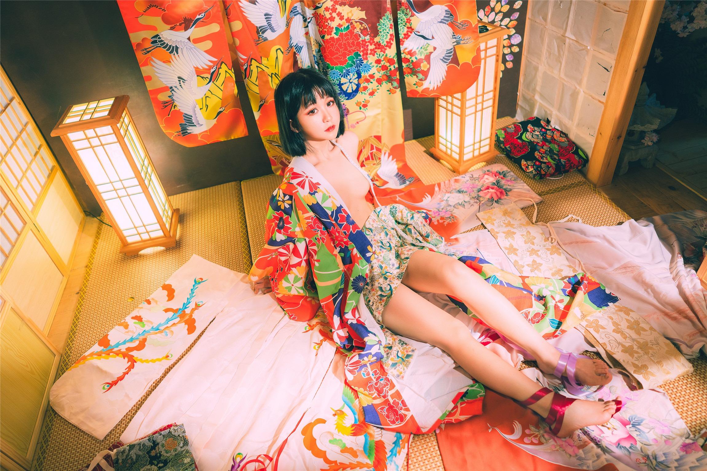 黄金二逼王 - 樱花舞娘 [45P]