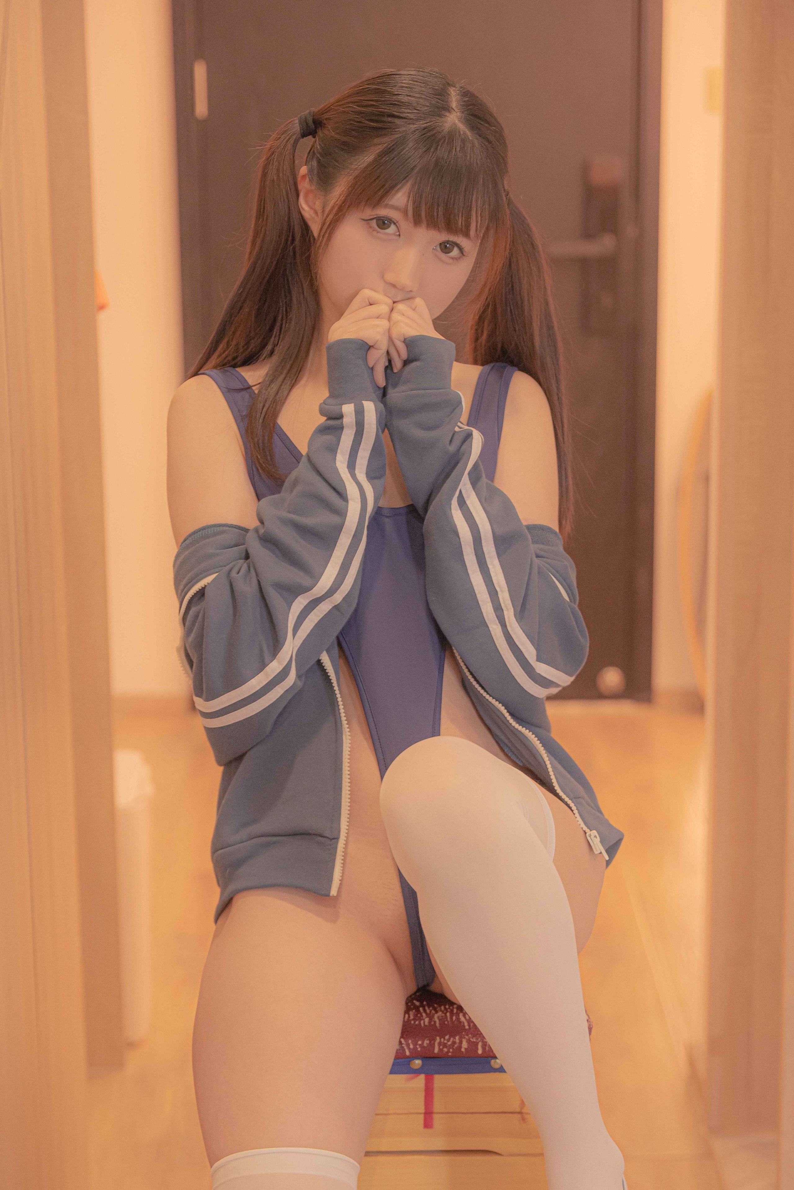 나기사마물먀] 섹시한 수영복