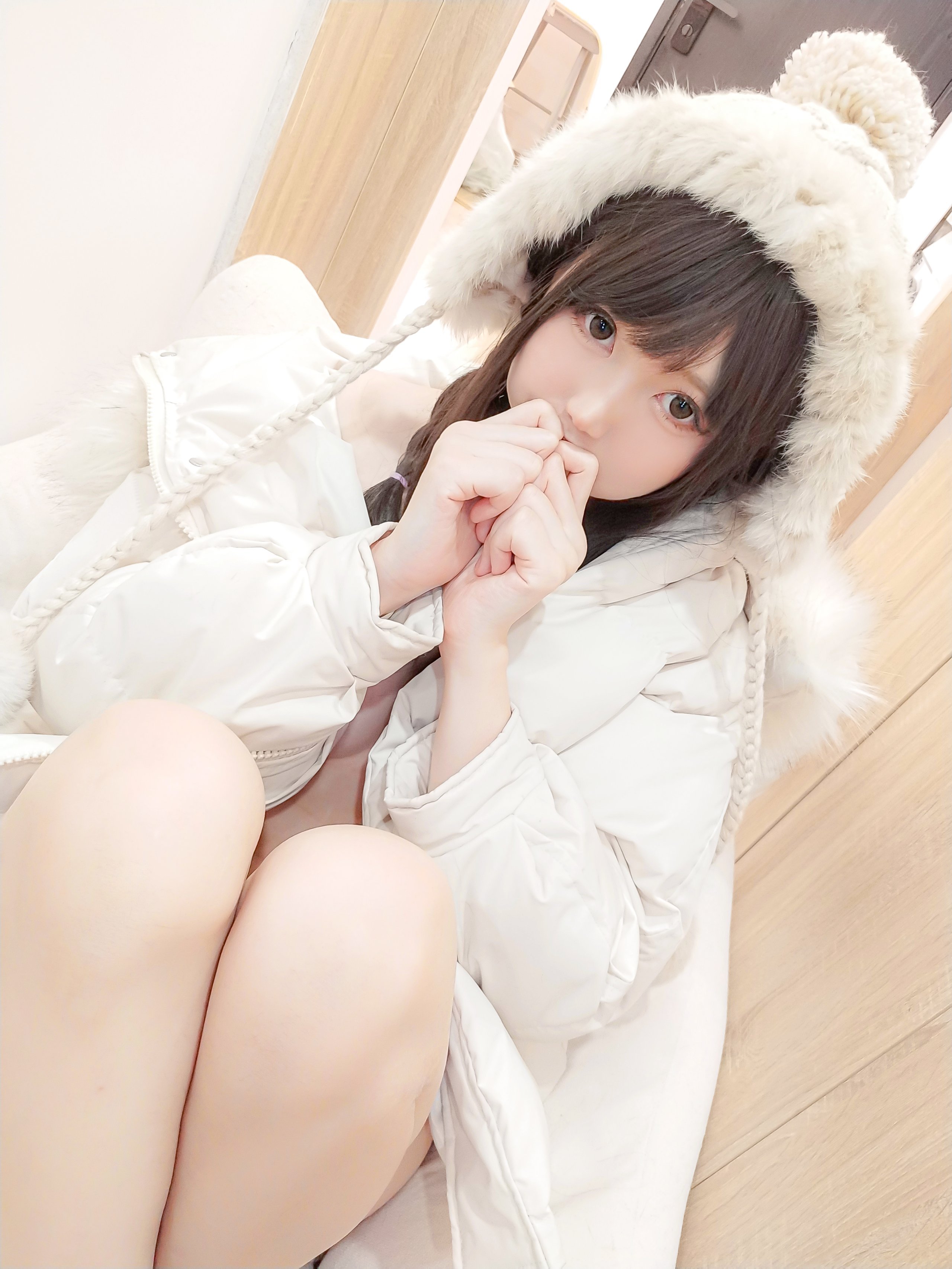 ナギサ魔物喵] 冬の彼女