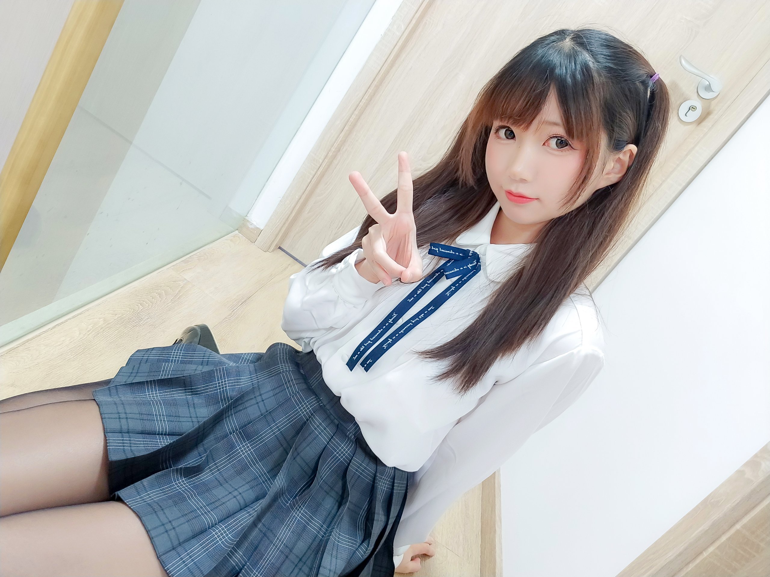 [Nagisa魔物喵] 私服エッチ