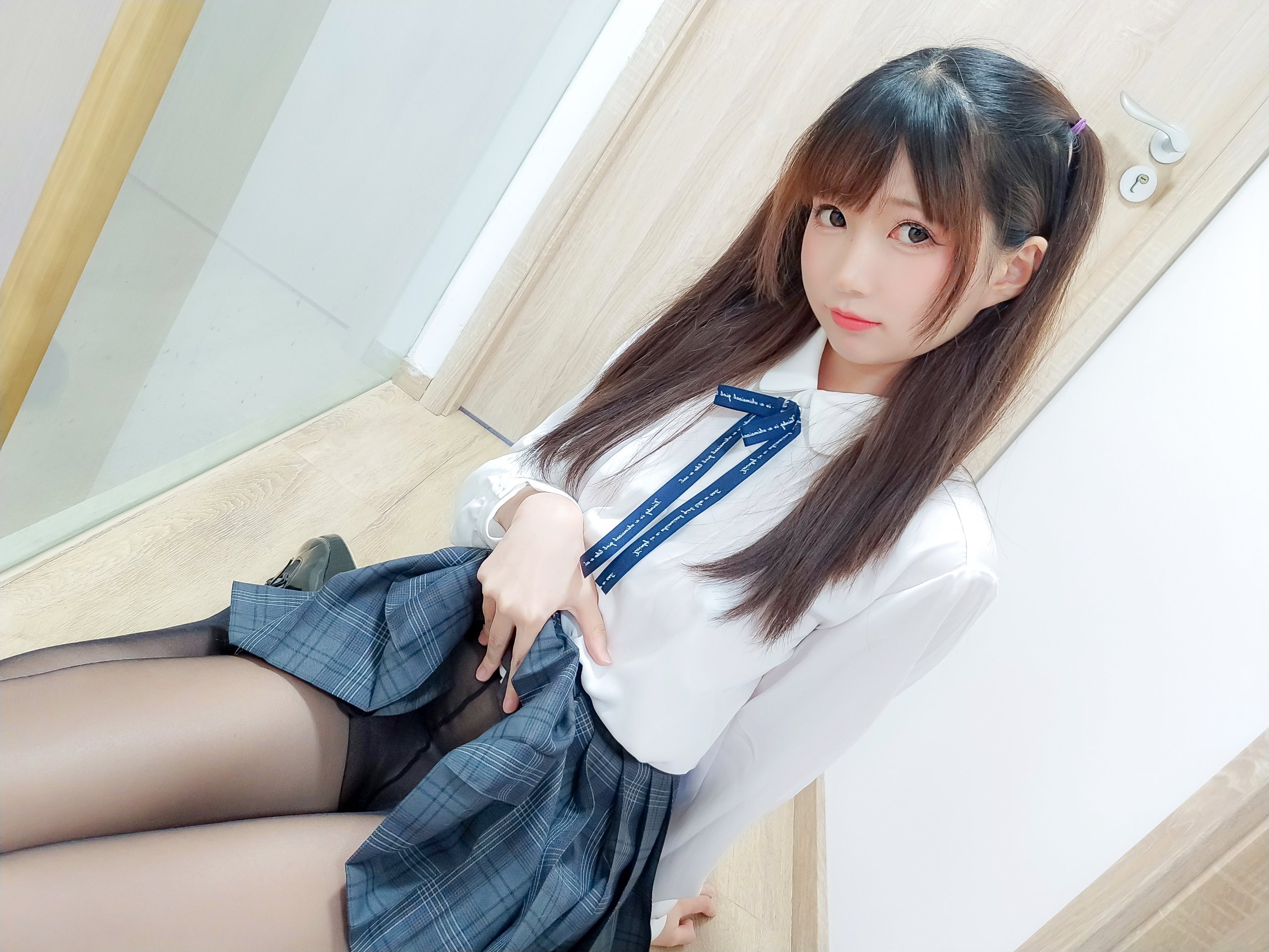 [Nagisa魔物喵] 私服エッチ