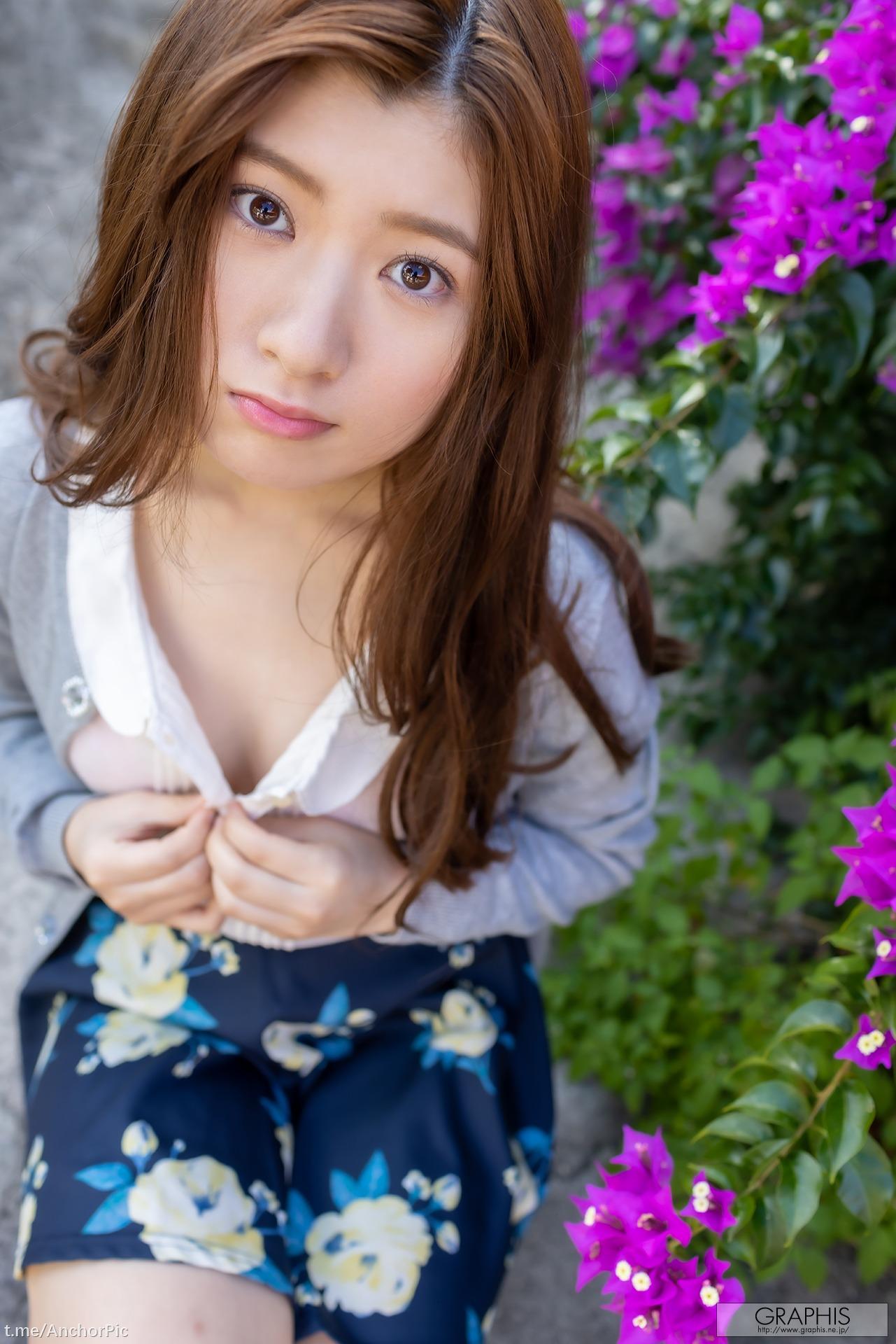 Graphis] Gals – Futaba Kurimiya Shyness 161P