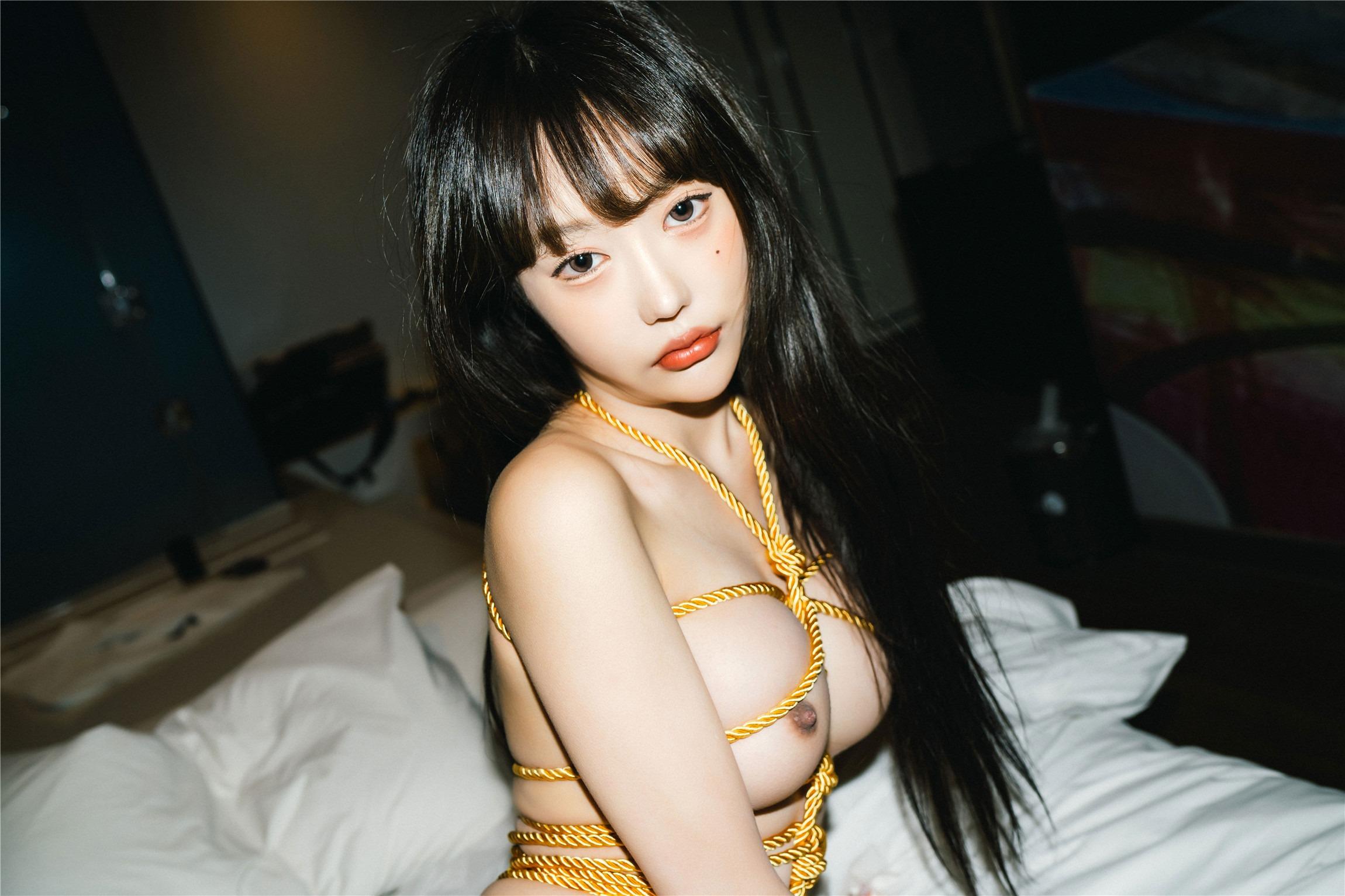 ムーン ナイト スナップ] Jucy (ジュシ) Vol.3 Ver.SS+ Ver[100P