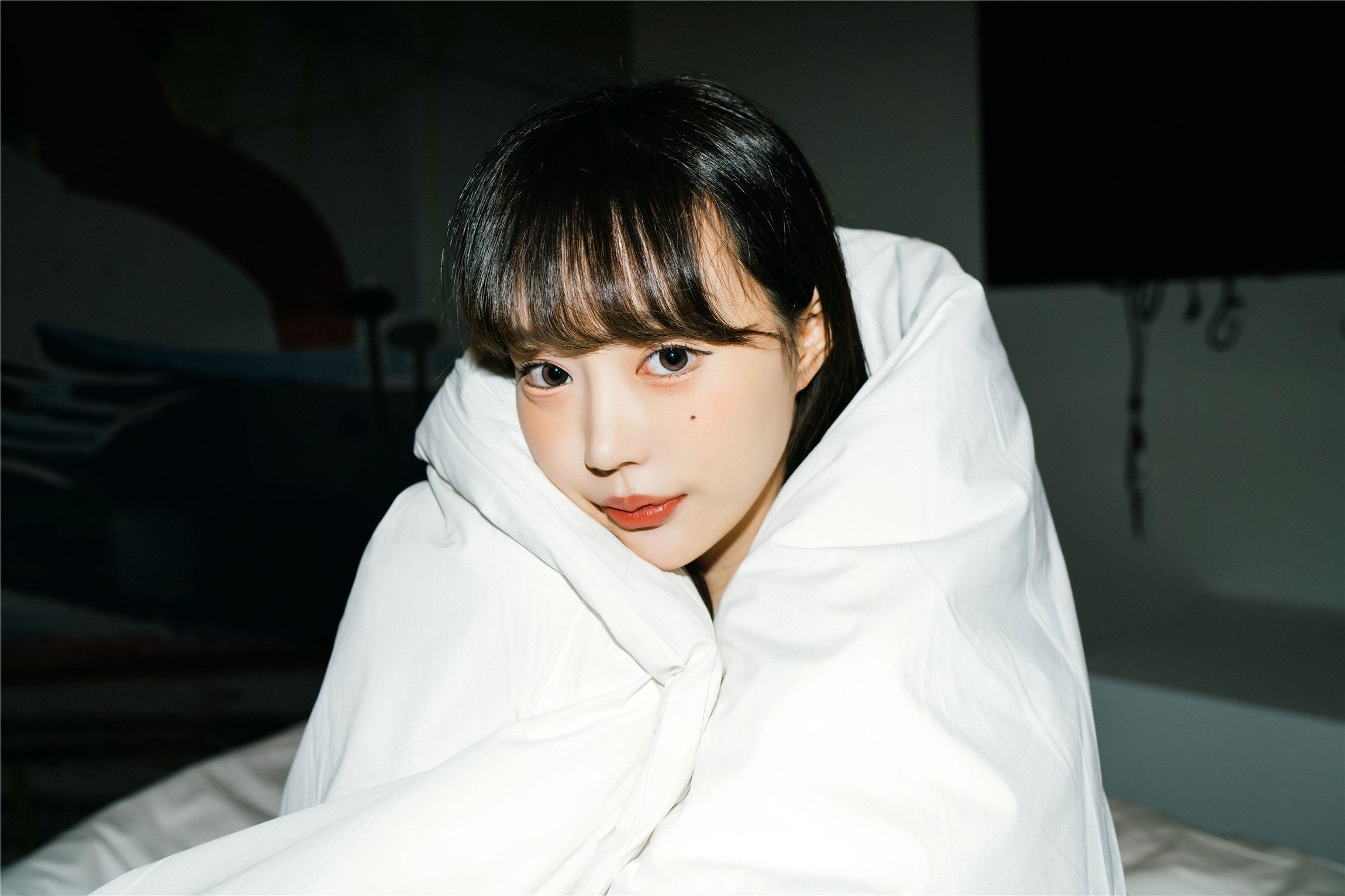 ムーン ナイト スナップ] Jucy (ジュシ) Vol.3 Ver.SS+ Ver[100P