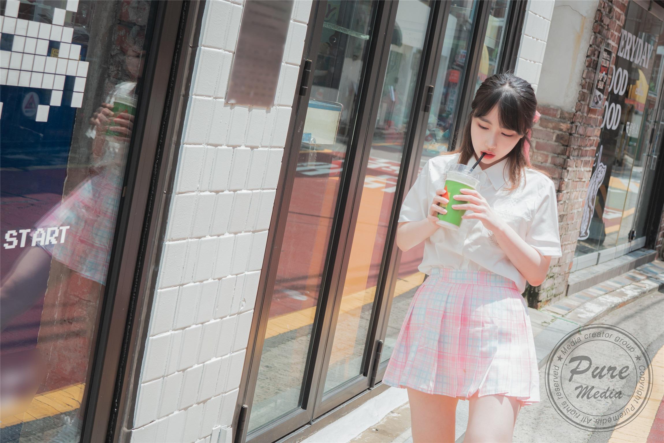 Pure Media] Vol.187 ウヒェ (이유혜) – Lovely Kitchy 102P