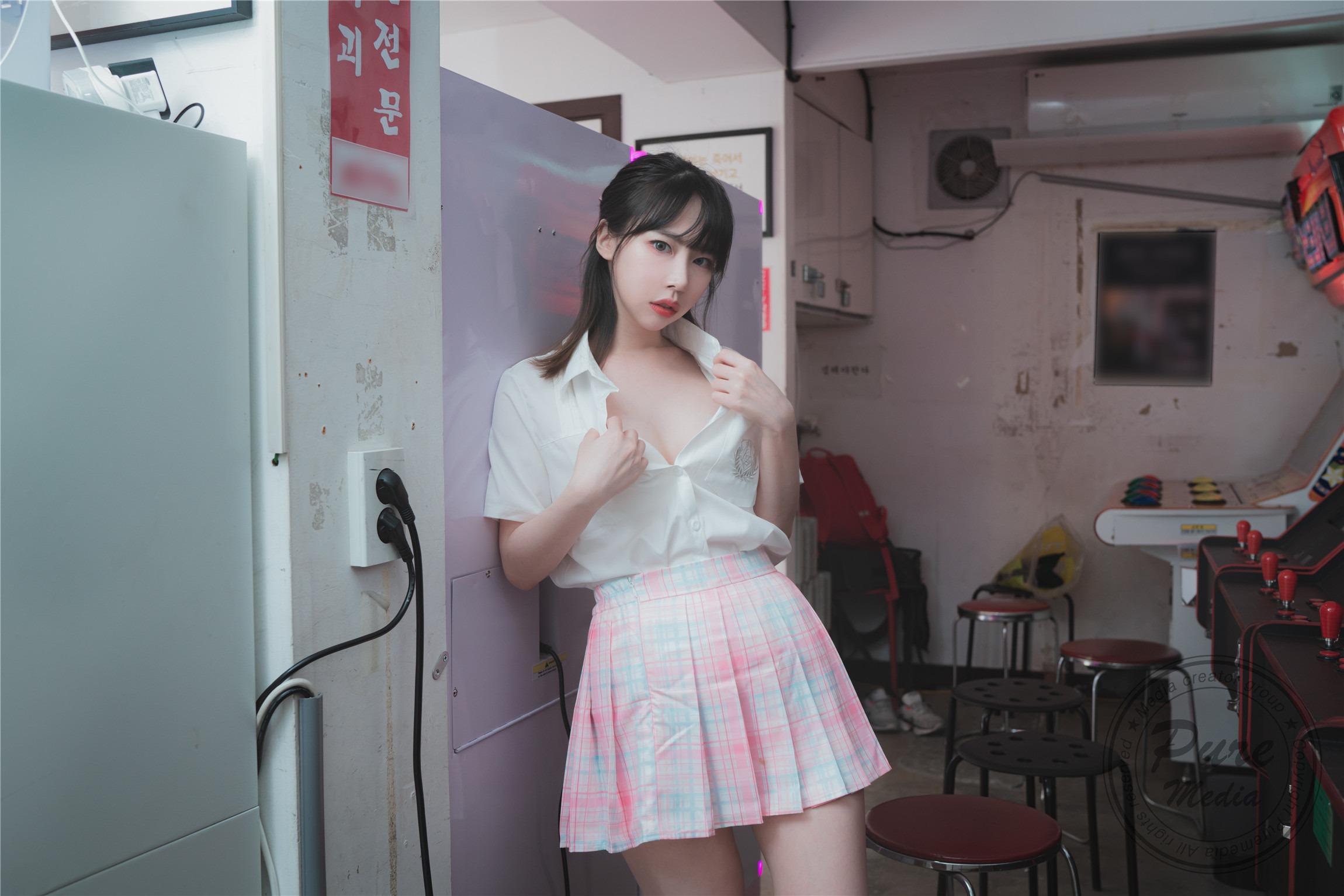 Pure Media] Vol.187 ウヒェ (이유혜) – Lovely Kitchy 102P