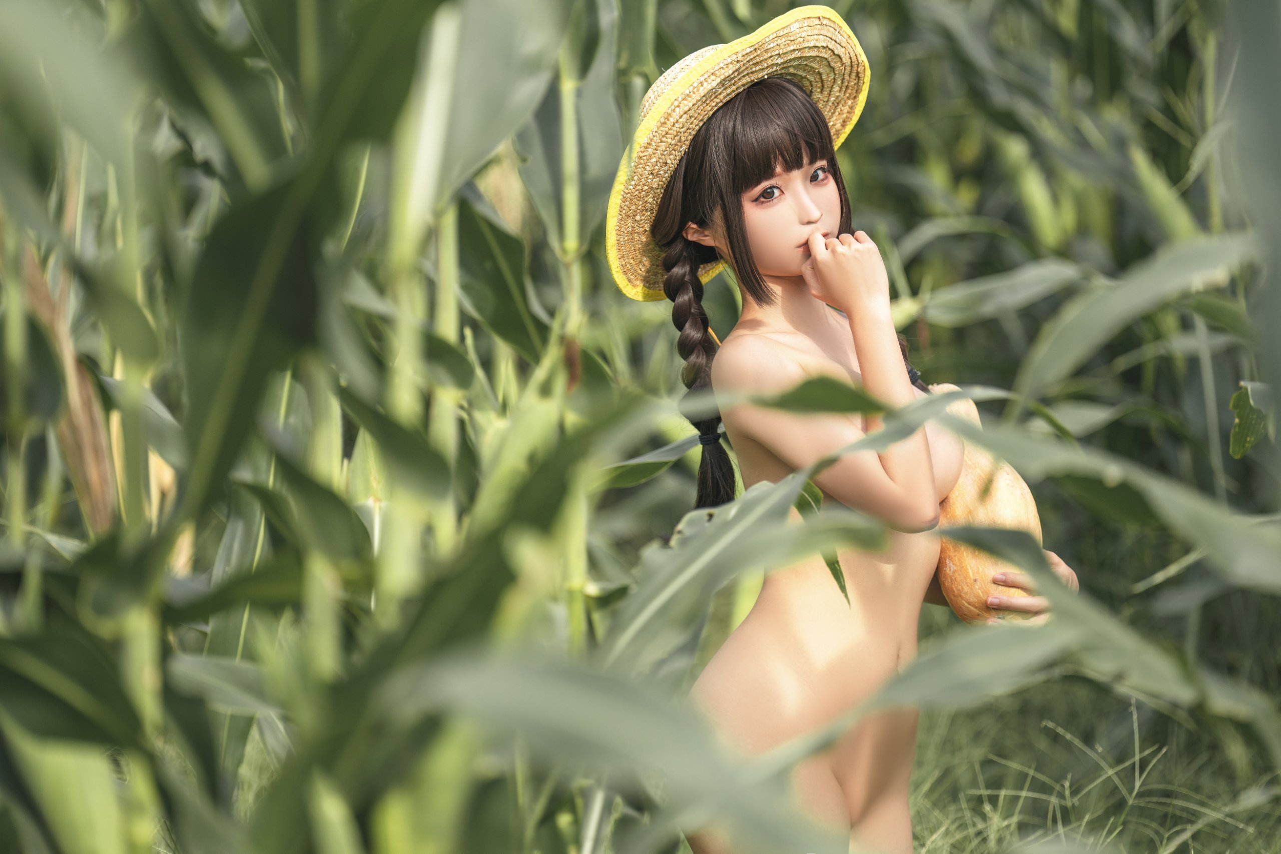 Chun Mo Mo - The Story of the Cornfield