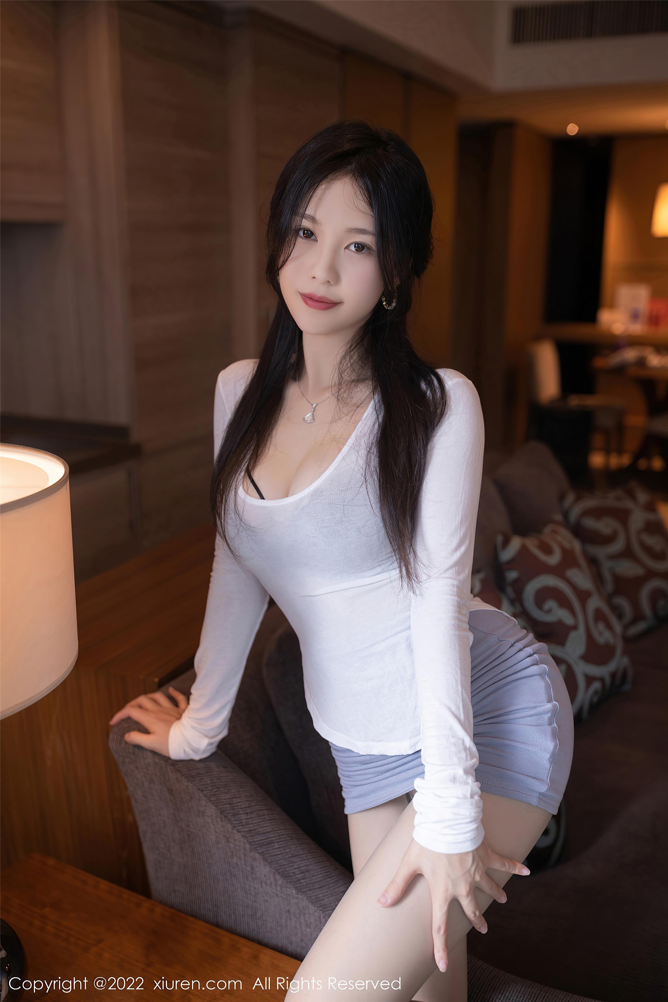 秀人] No.5305 利世 80P