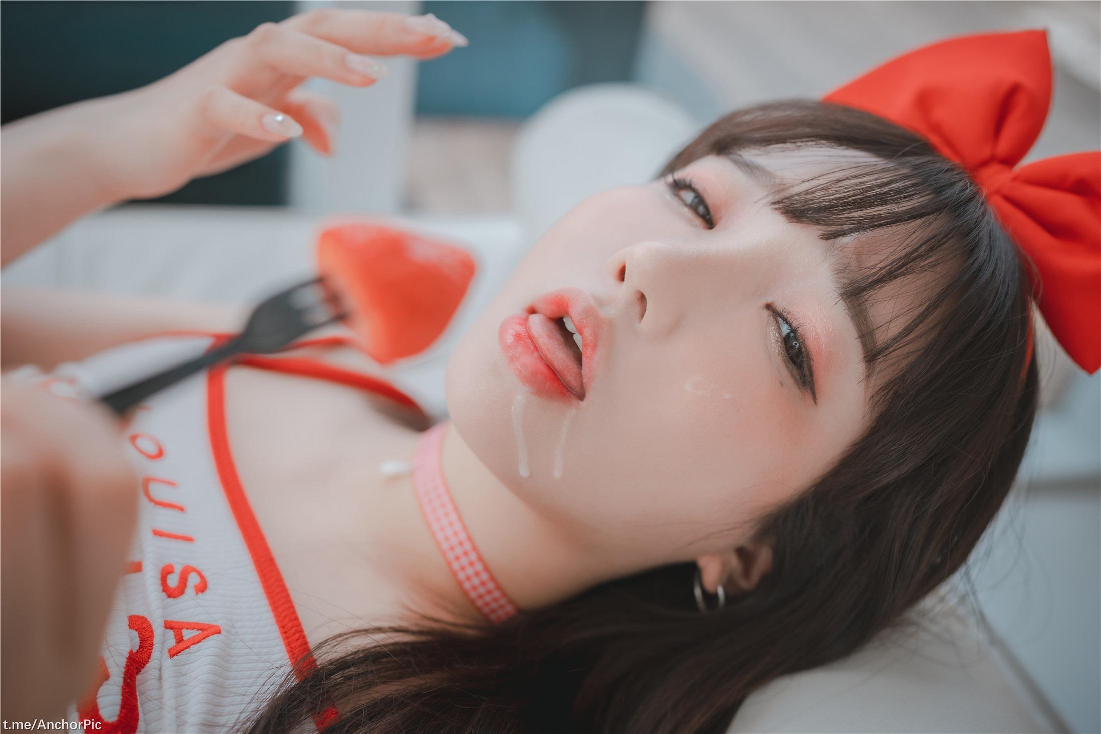 ดีจาวา โฟโต - ซอน เยอึน (손예은) - สตรอเบอรี่ เกิร์ล 151P