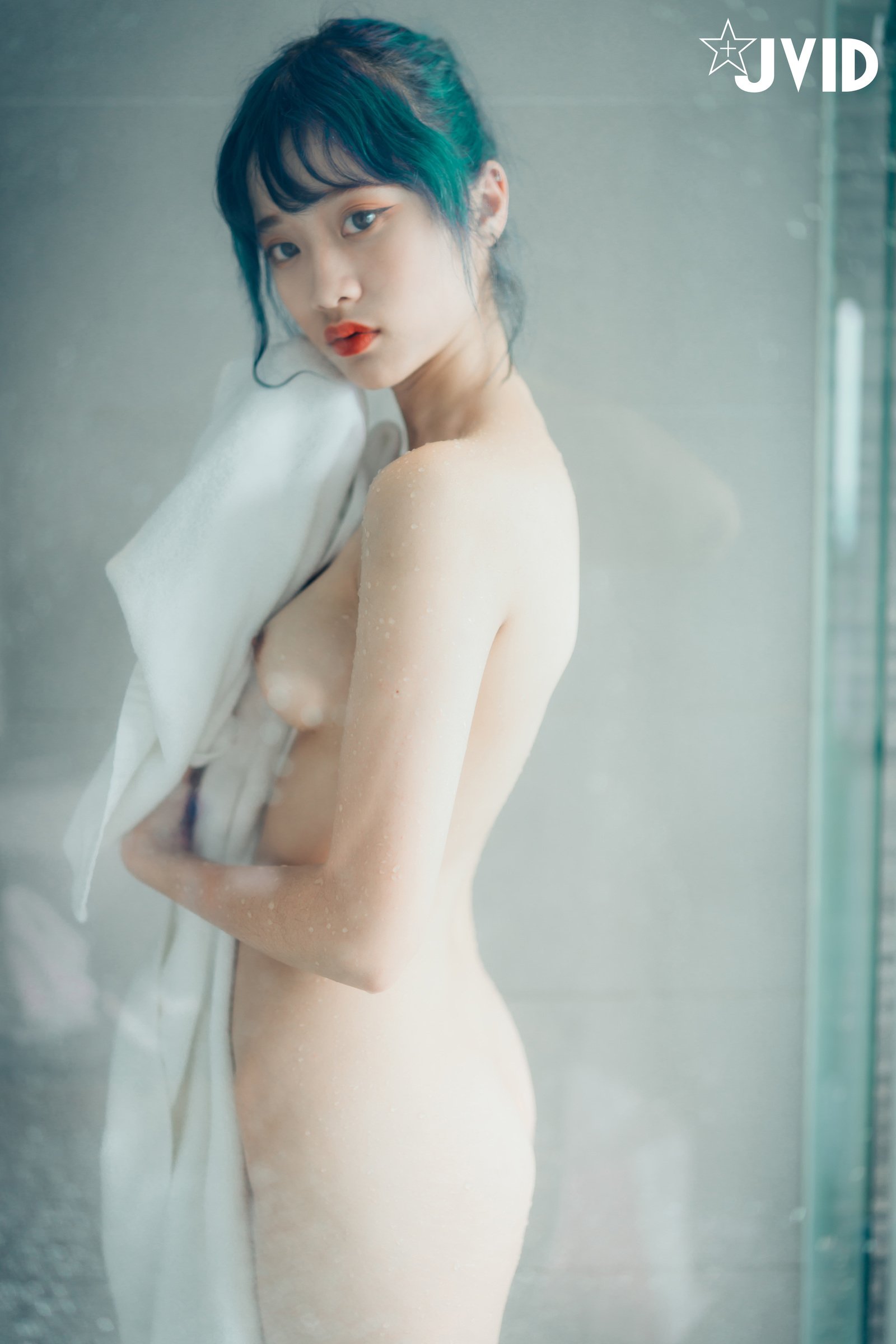Korean Fang 韓芳語 – 超完璧な若い体 (P)