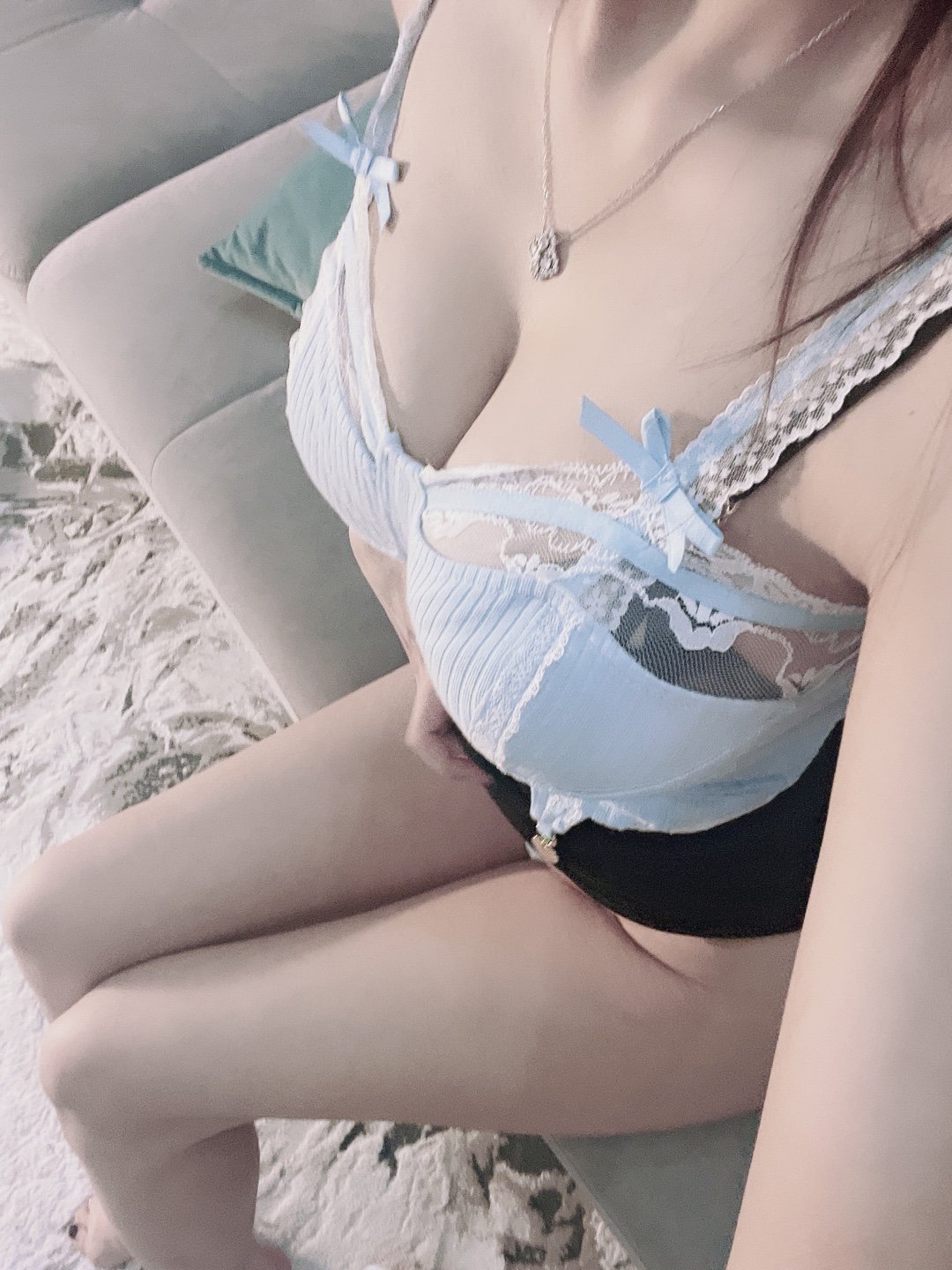Vị Mật Quyền-amsr Thỏ Bảo Ni