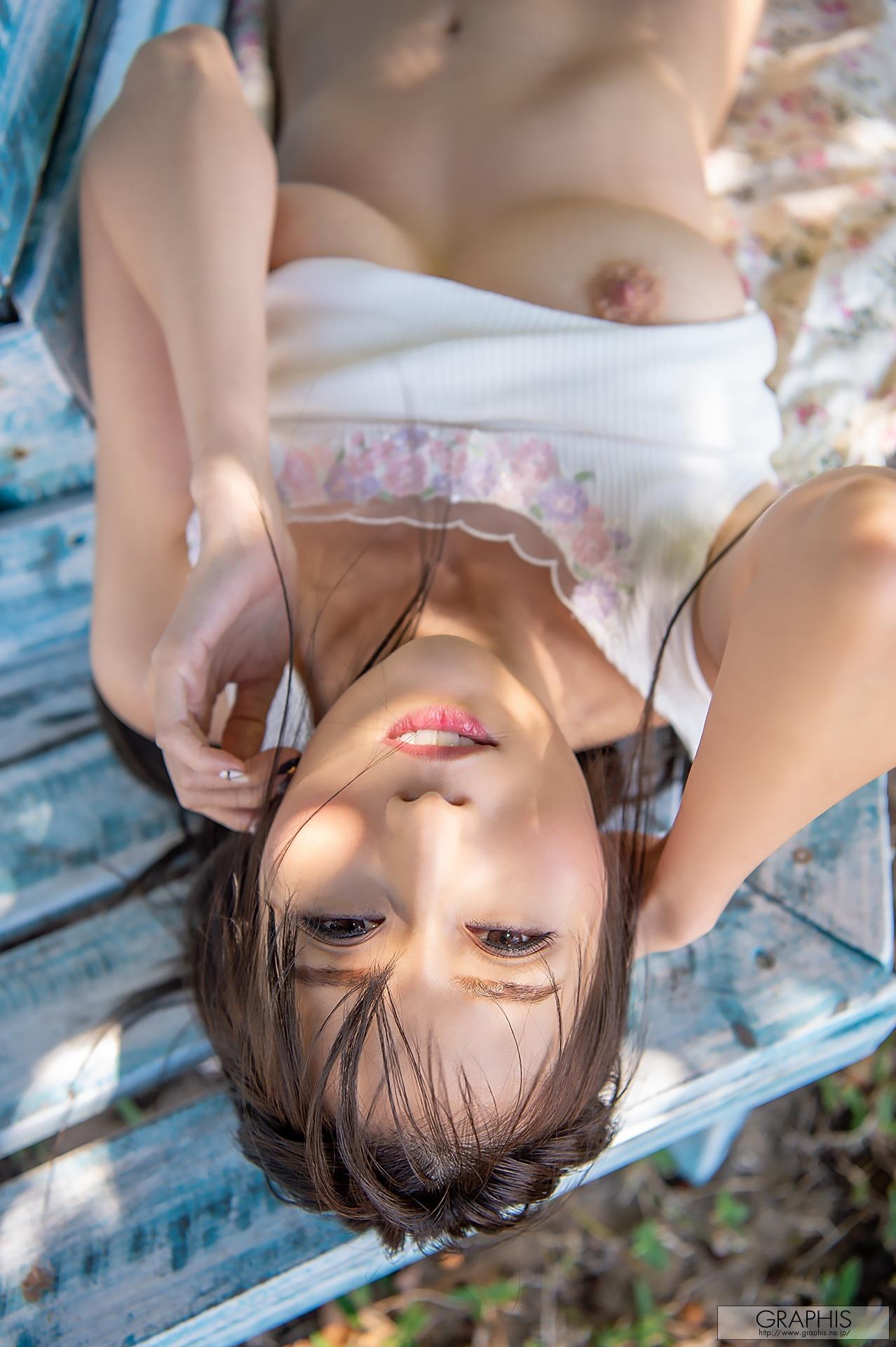 Graphis] Julia "Người Đẹp Lạnh Lùng" 201P