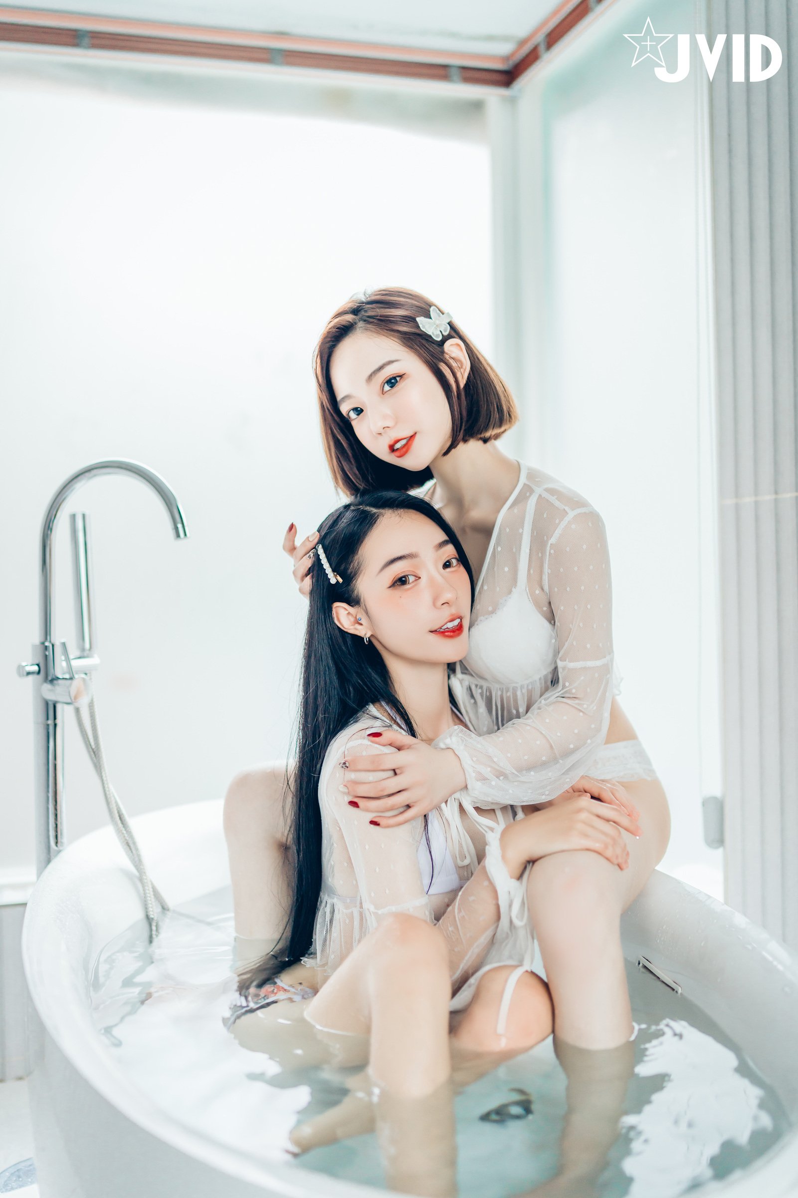 Piao Piao + Chuchu0526 - Dành ngày Valentine với các chị em nữ thần (P)