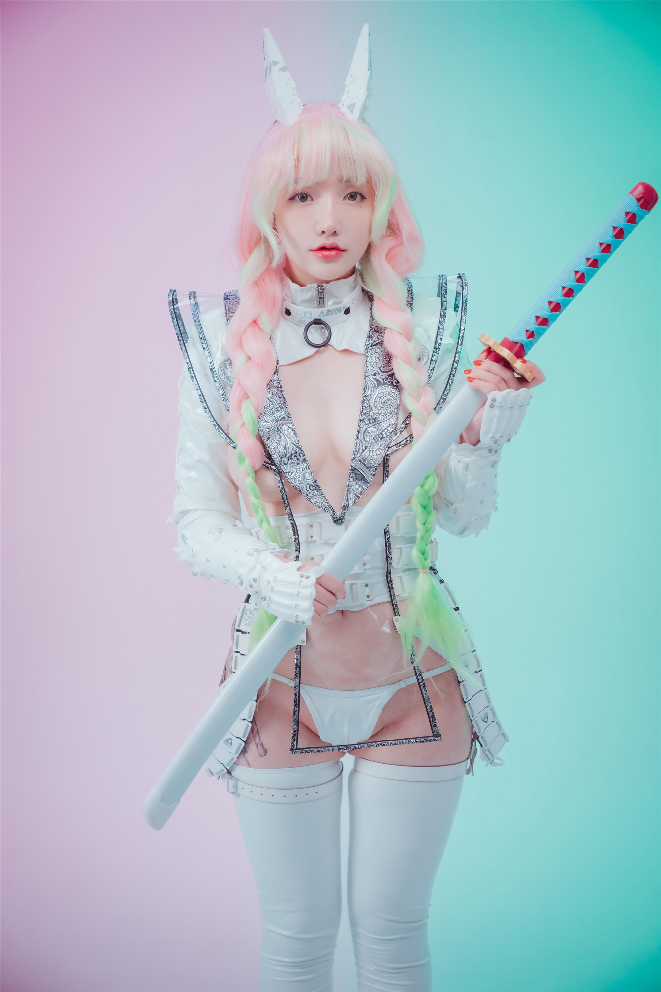 DJAWA Photo - Son Ye-Eun - Cyber Hunter Mitsuri 105P
