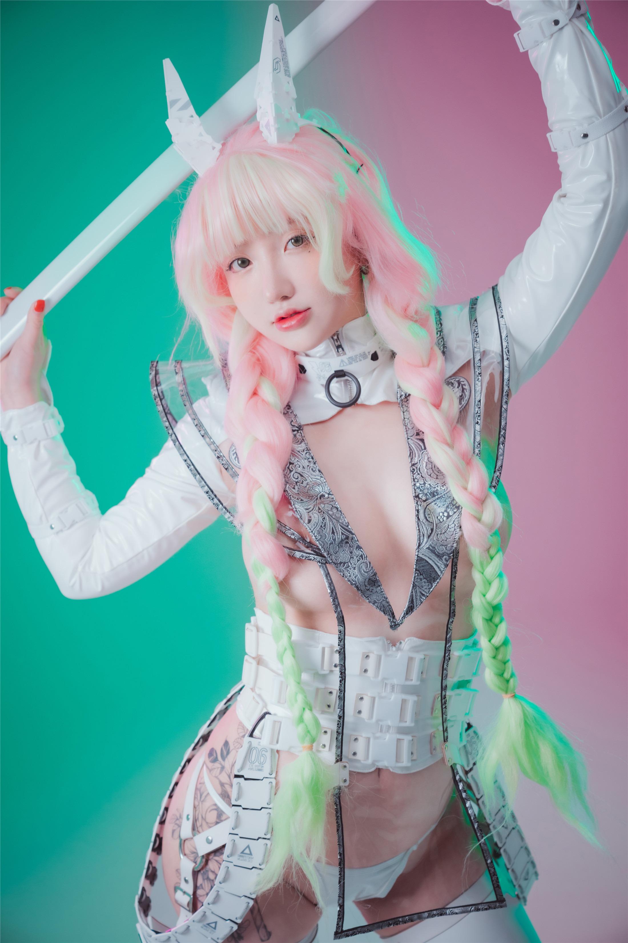DJAWA Photo - Son Ye-Eun - Cyber Hunter Mitsuri 105P