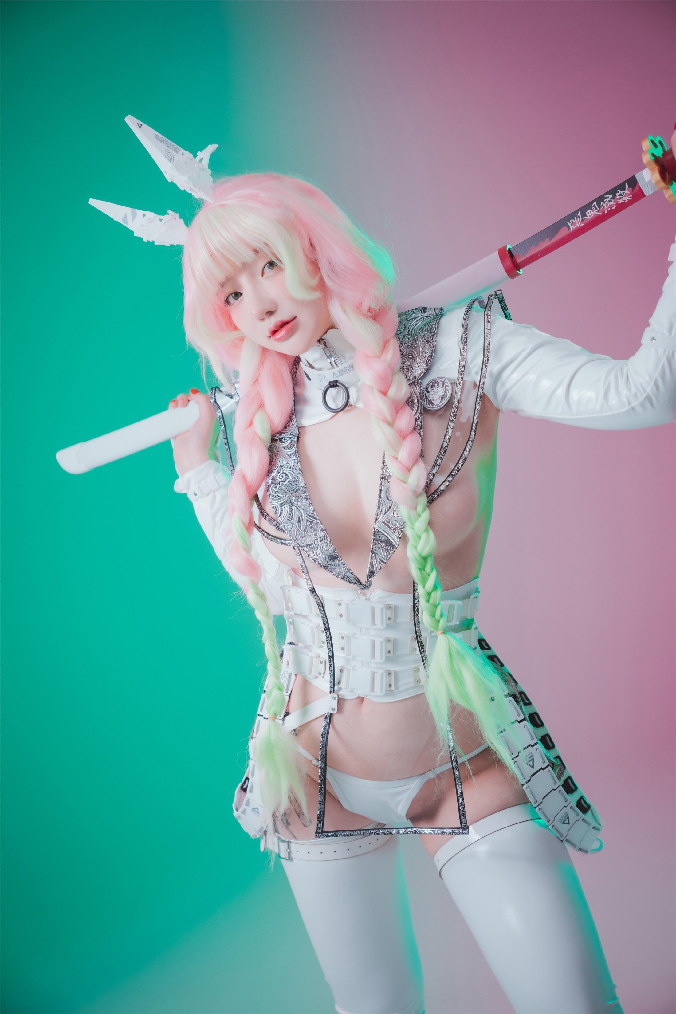 DJAWA Photo - Son Ye-Eun - Cyber Hunter Mitsuri 105P