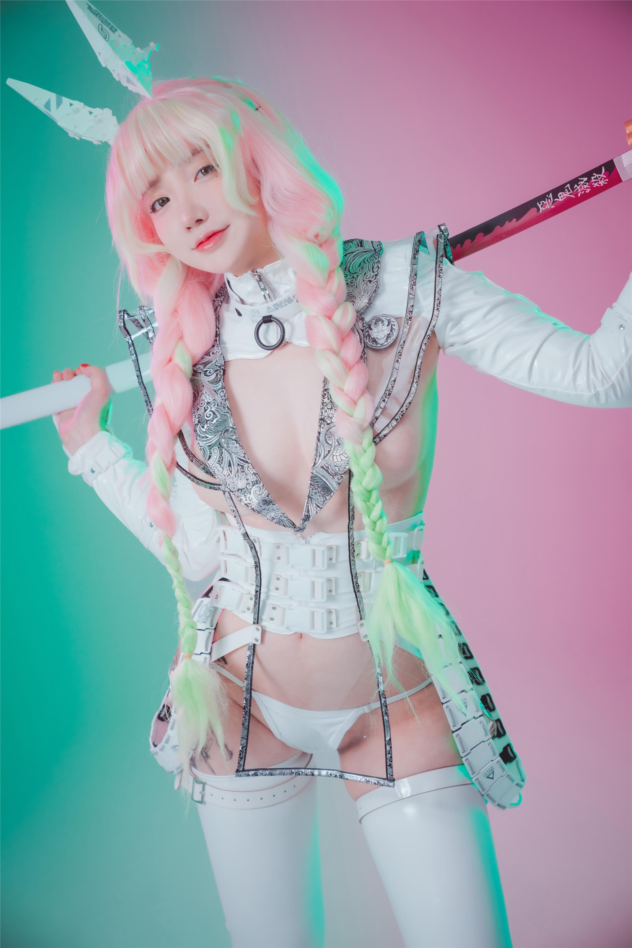 DJAWA Photo - Son Ye-Eun - Cyber Hunter Mitsuri 105P