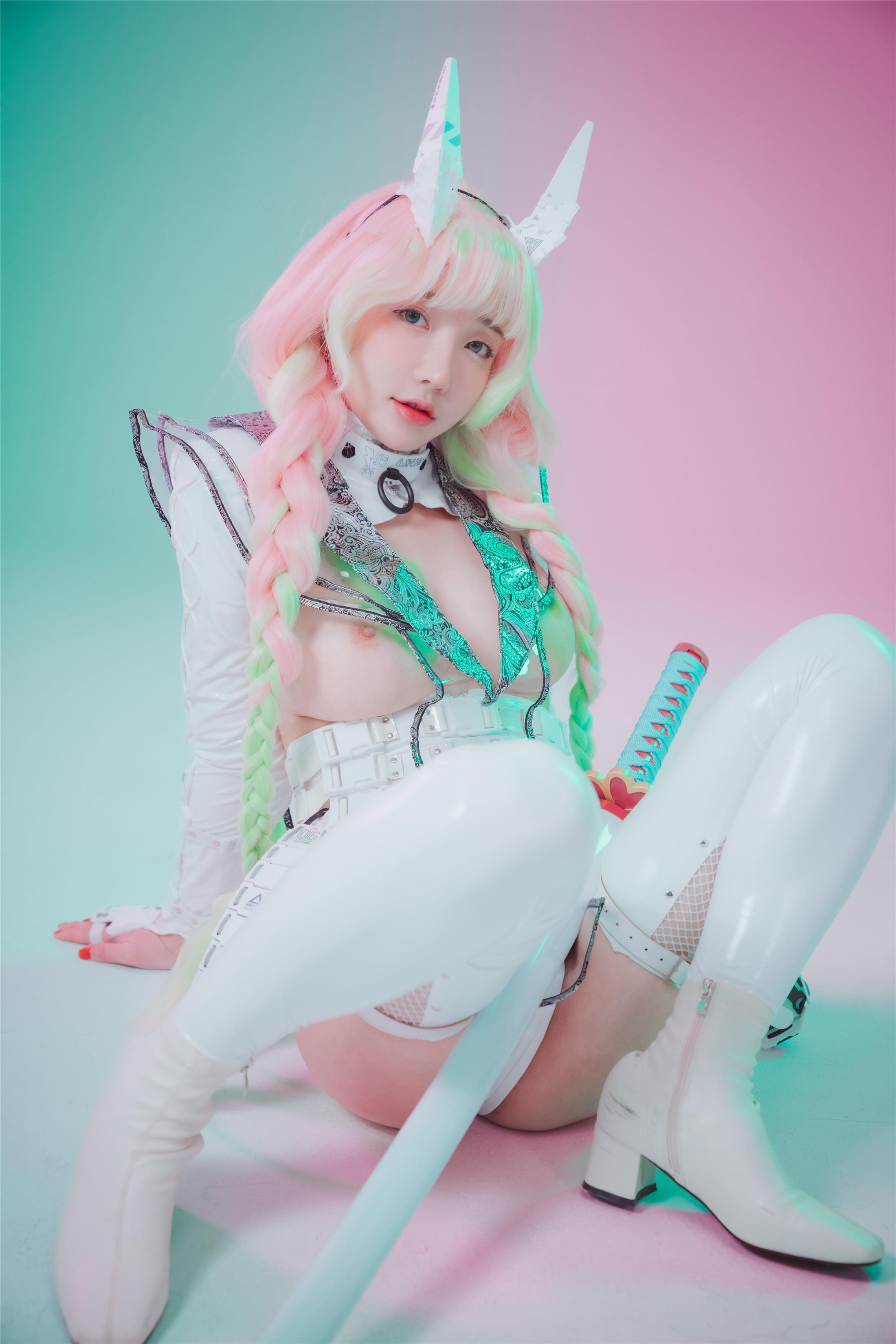 DJAWA Photo - Son Ye-Eun - Cyber Hunter Mitsuri 105P