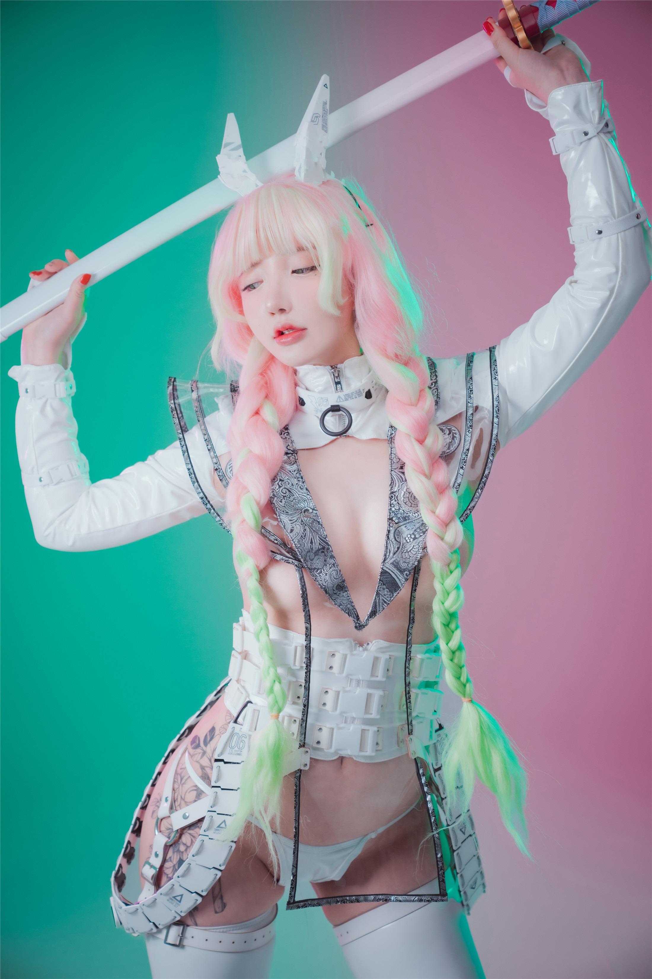 DJAWA Photo - Son Ye-Eun - Cyber Hunter Mitsuri 105P