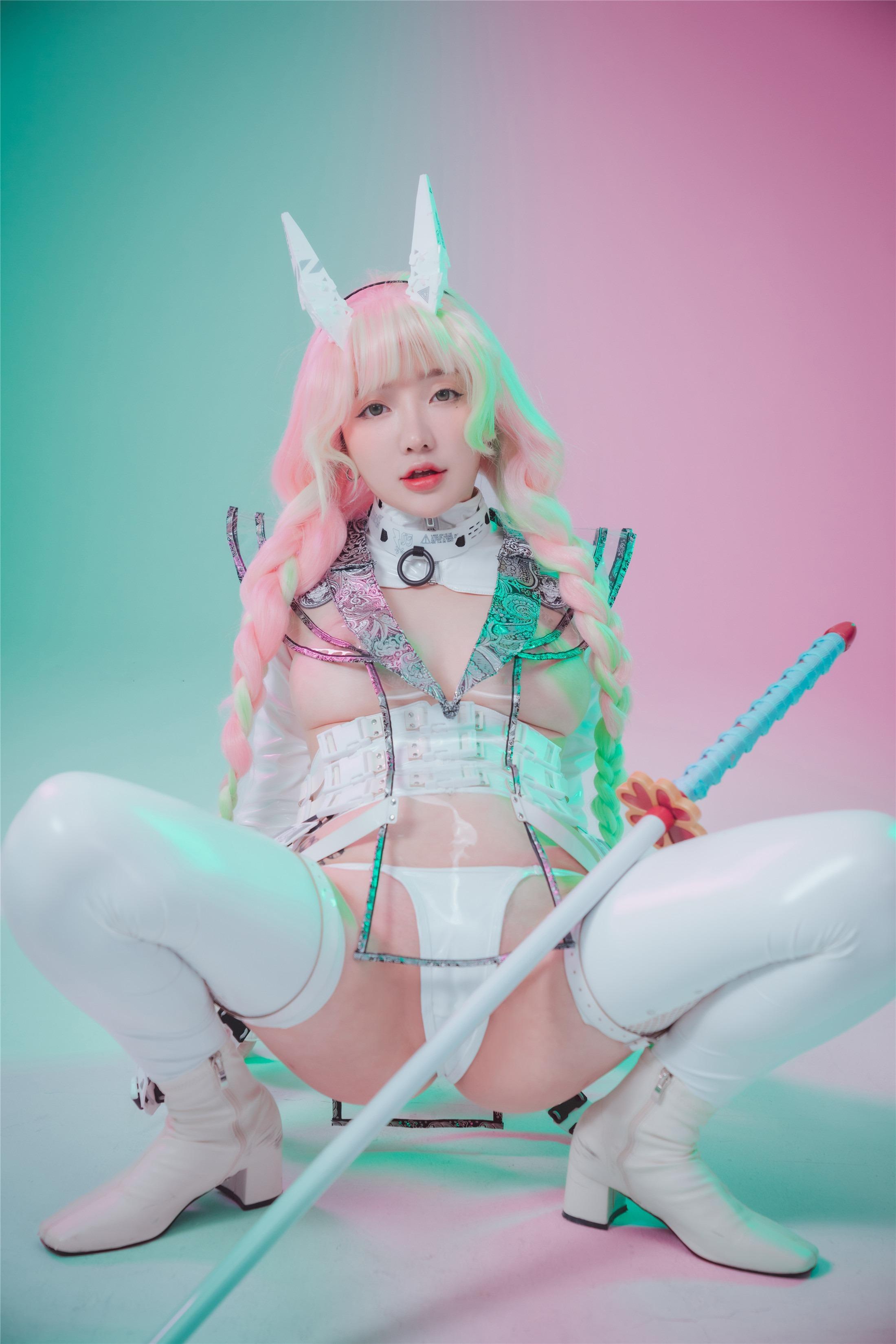 DJAWA Photo - Son Ye-Eun - Cyber Hunter Mitsuri 105P