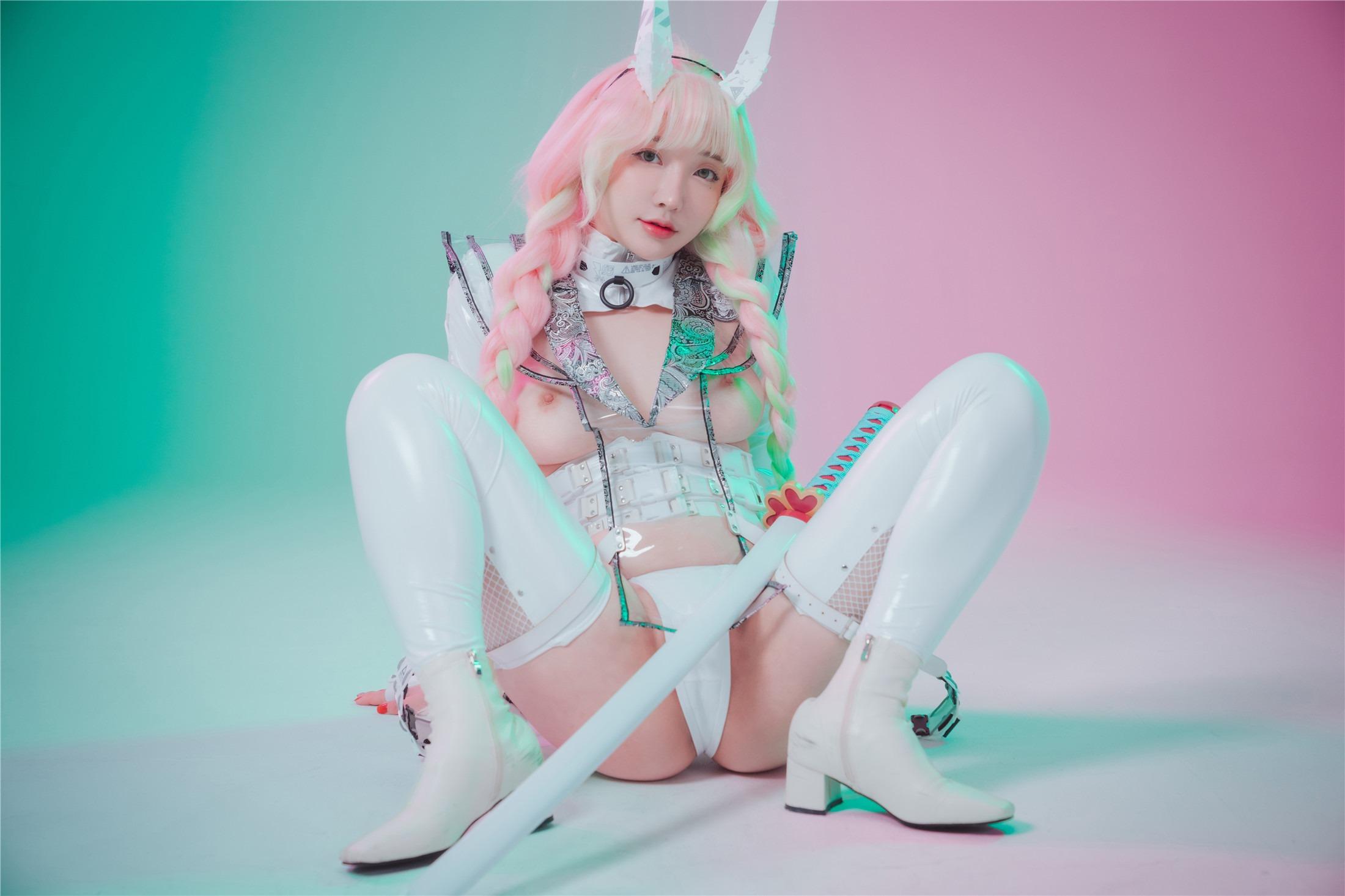 DJAWA Photo - Son Ye-Eun - Cyber Hunter Mitsuri 105P