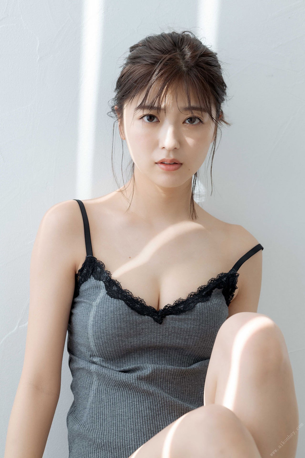 Kudo Miki Takahiro... FRIDAY Tata s photo collection