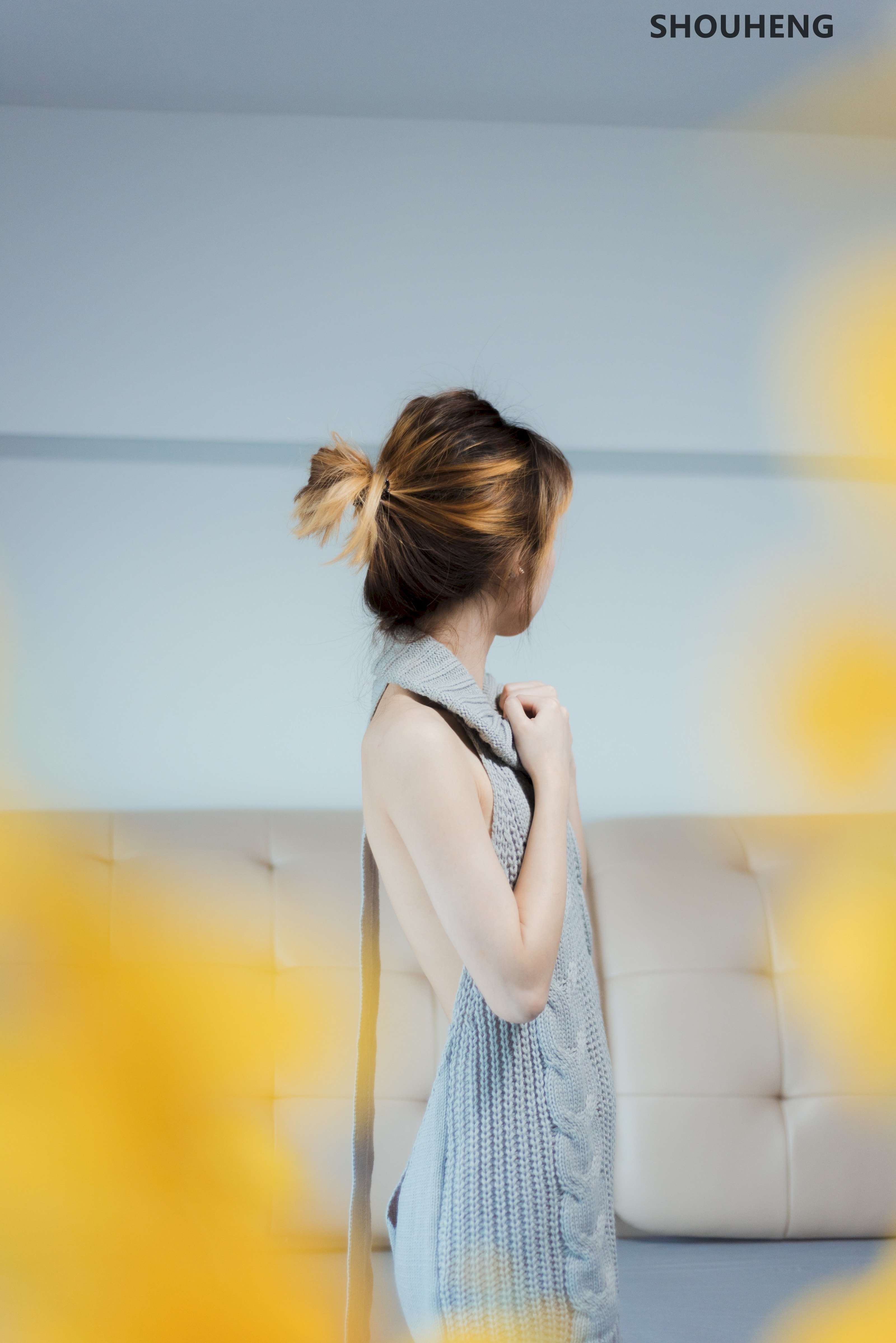 Moe Lượng Thủ Hằng - Áo len Gợi cảm