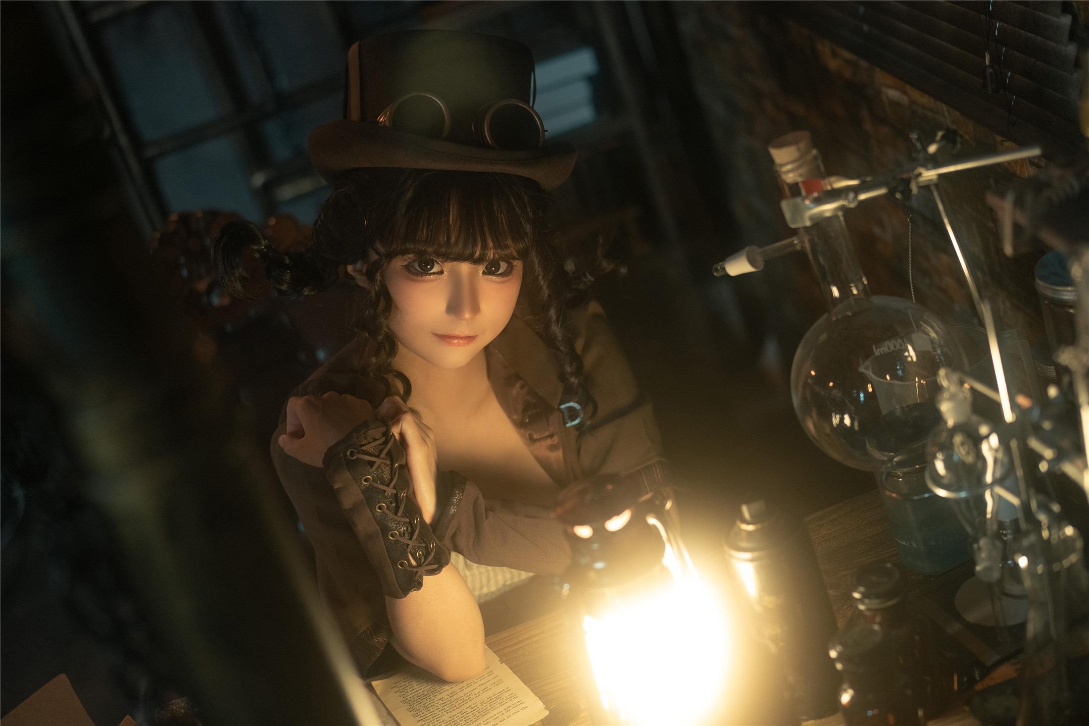 Chun Mo Mo - Steam Girl 110P