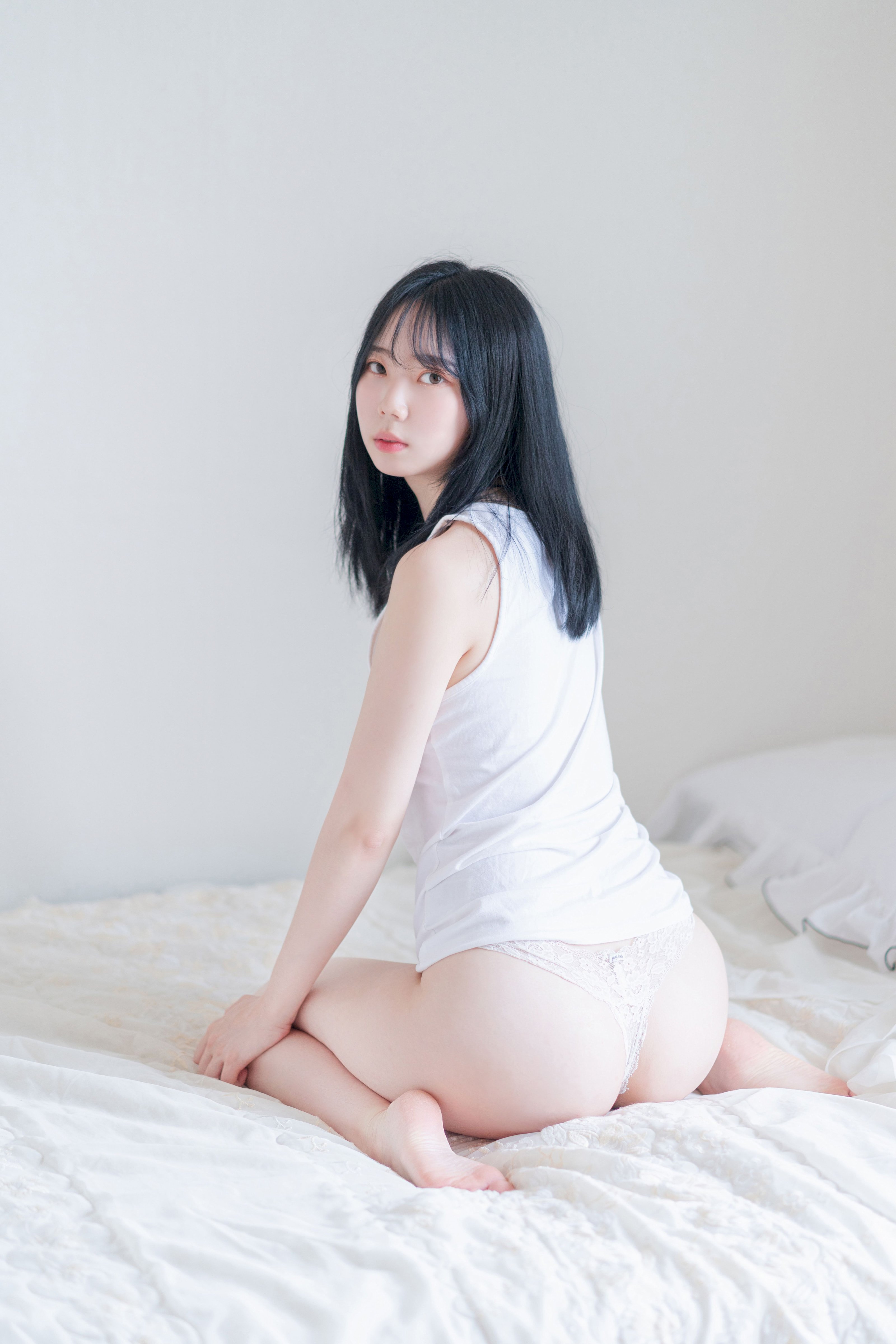 MYUA X HARE Myua (뮤아) – Vol.03