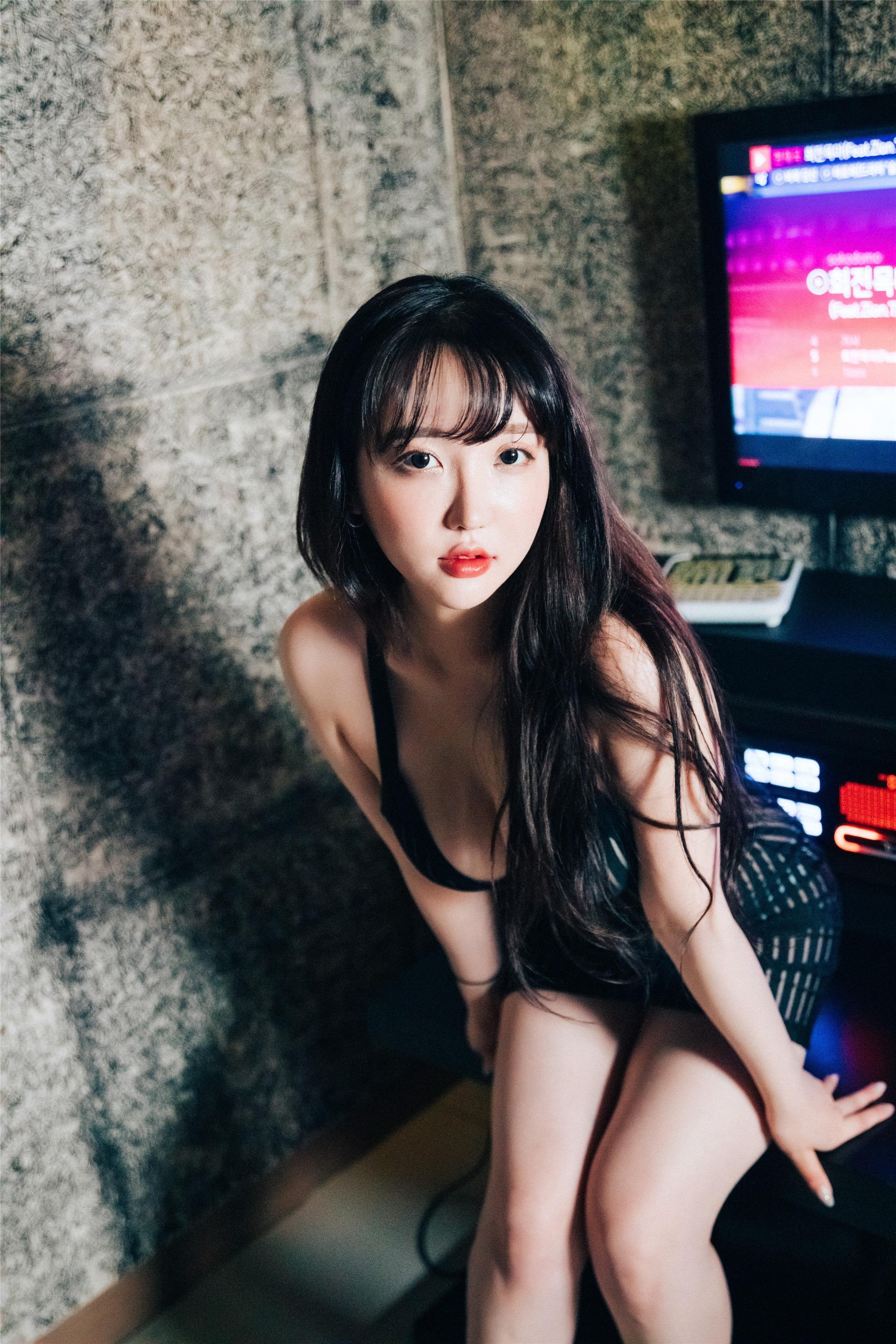 [Loozy] Ye Eun (손예은) – Player 154P