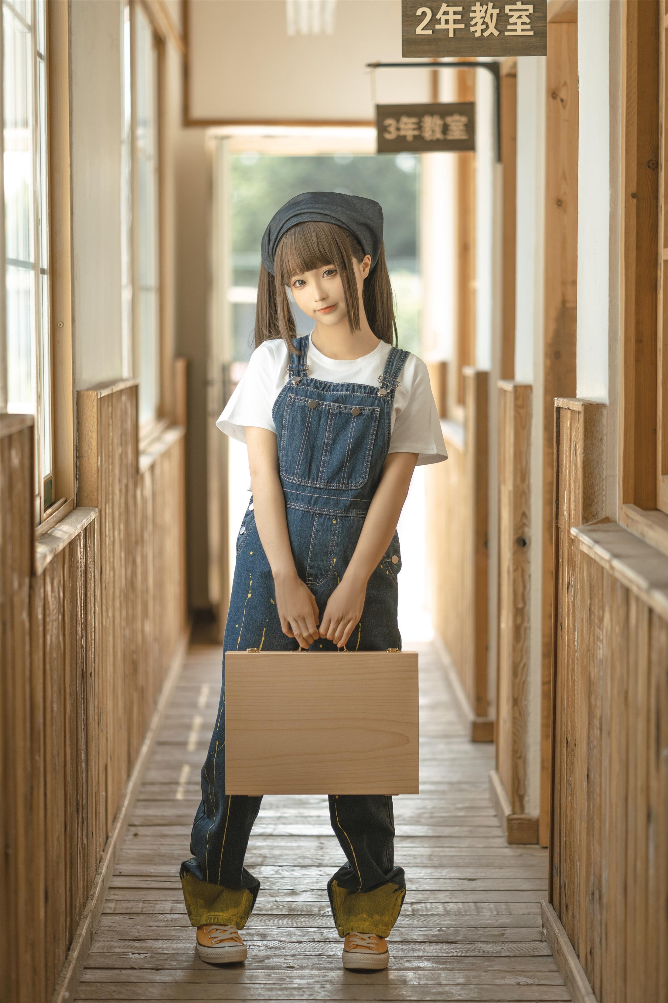 Chun Mo Mo - Little Painter 110P