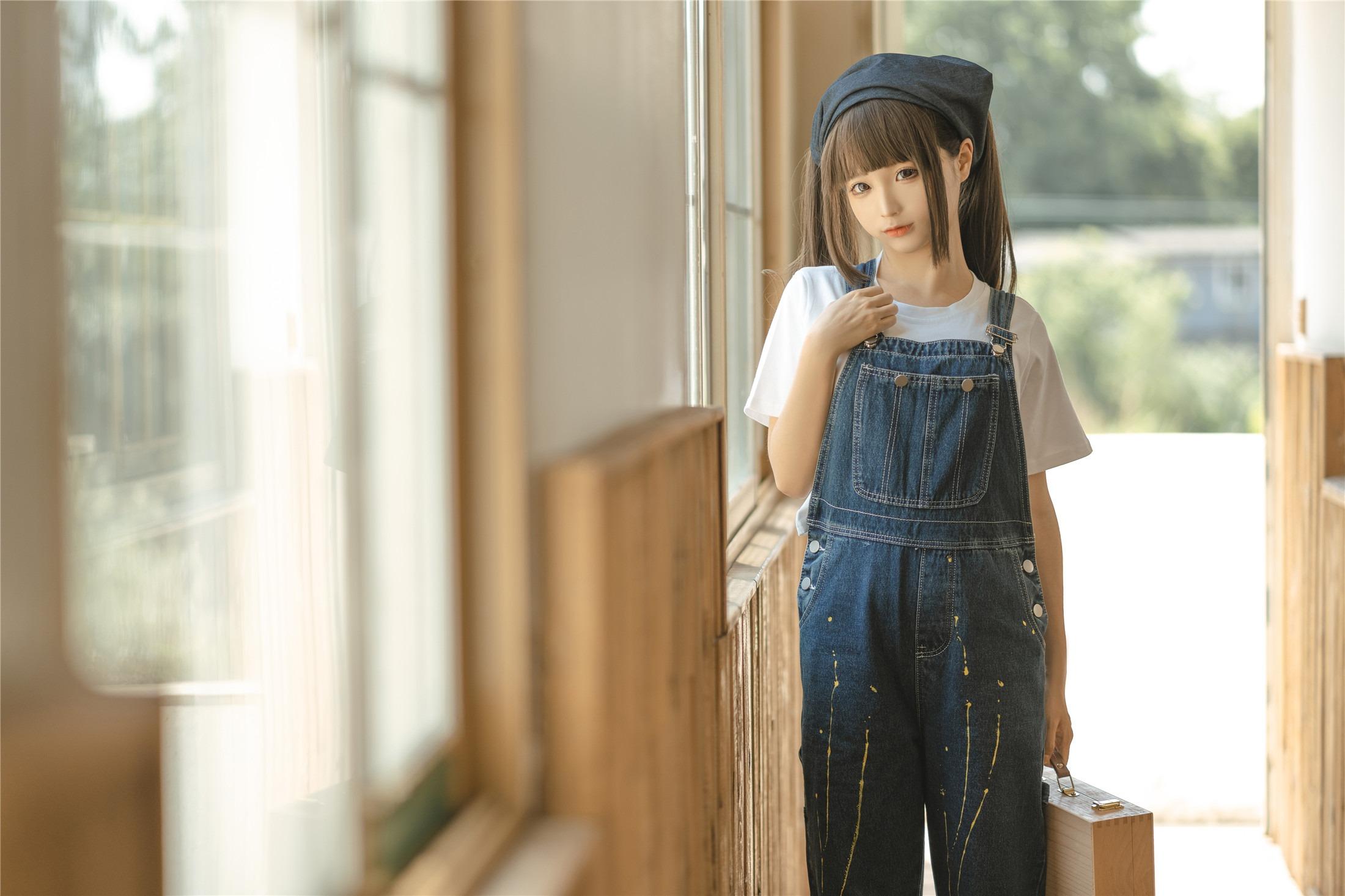Chun Mo Mo - Little Painter 110P
