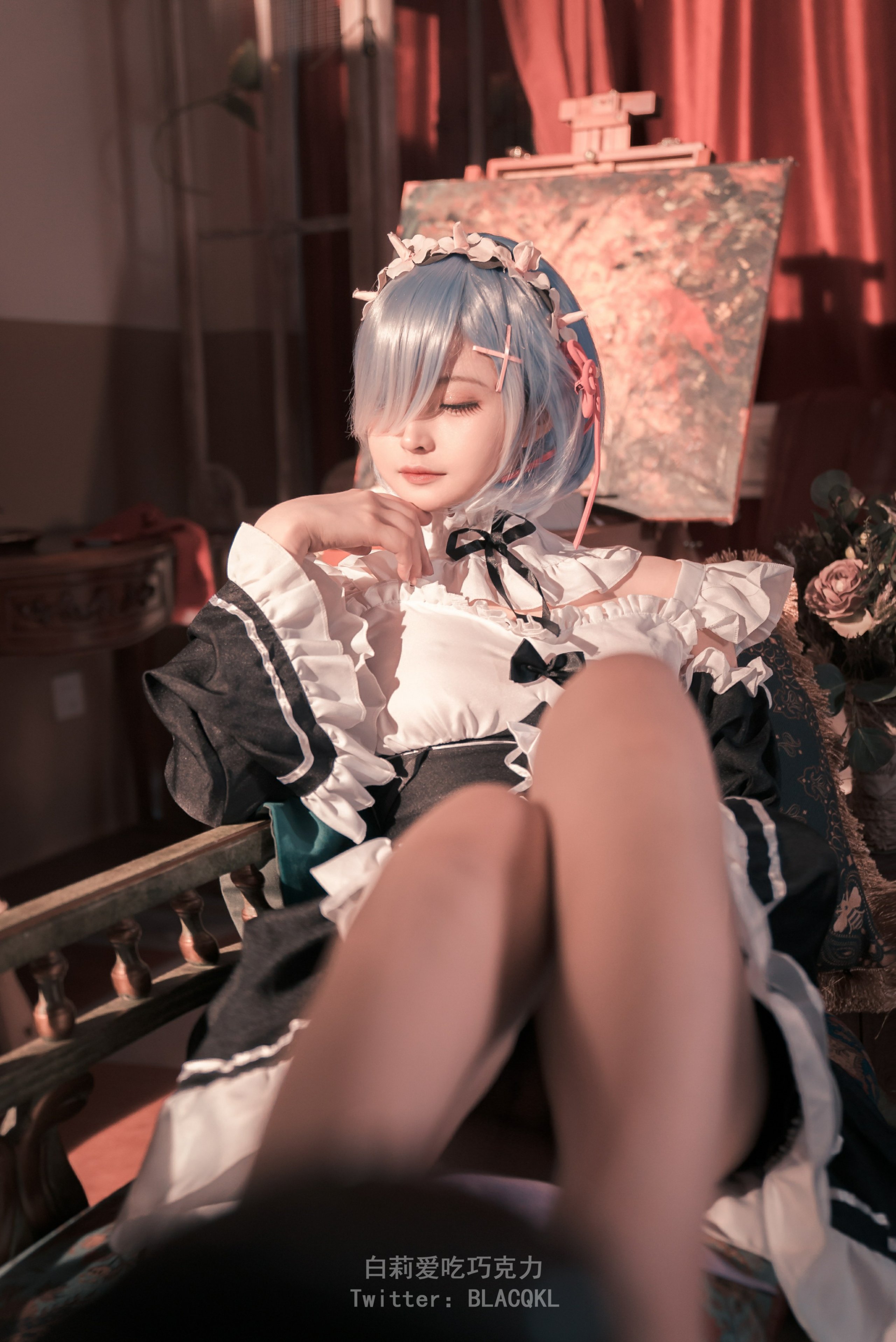 バイリはチョコレートを食べるのが好き] レムのメイド服