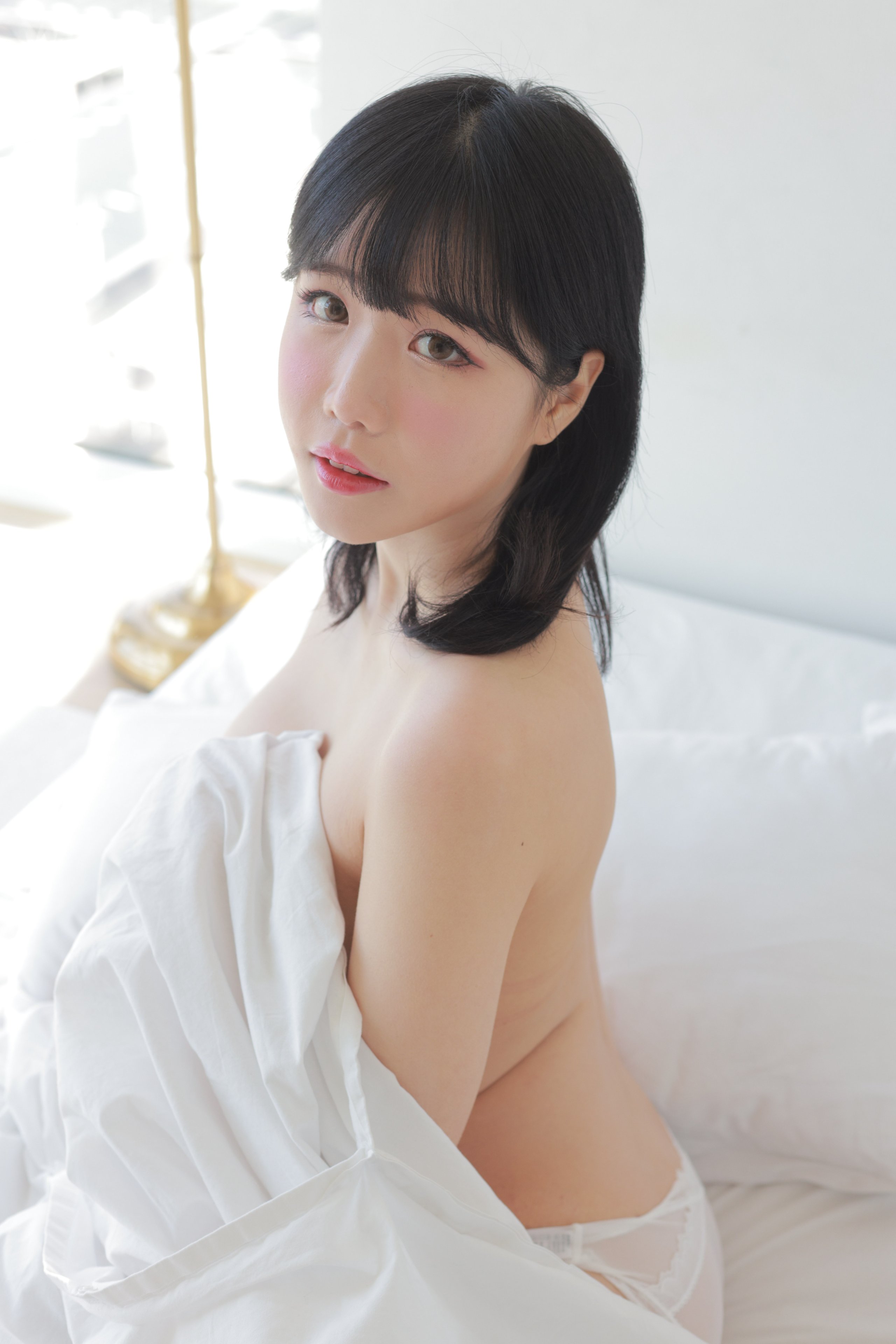Patreon] Addielyn - Topless Girl Dec 2021