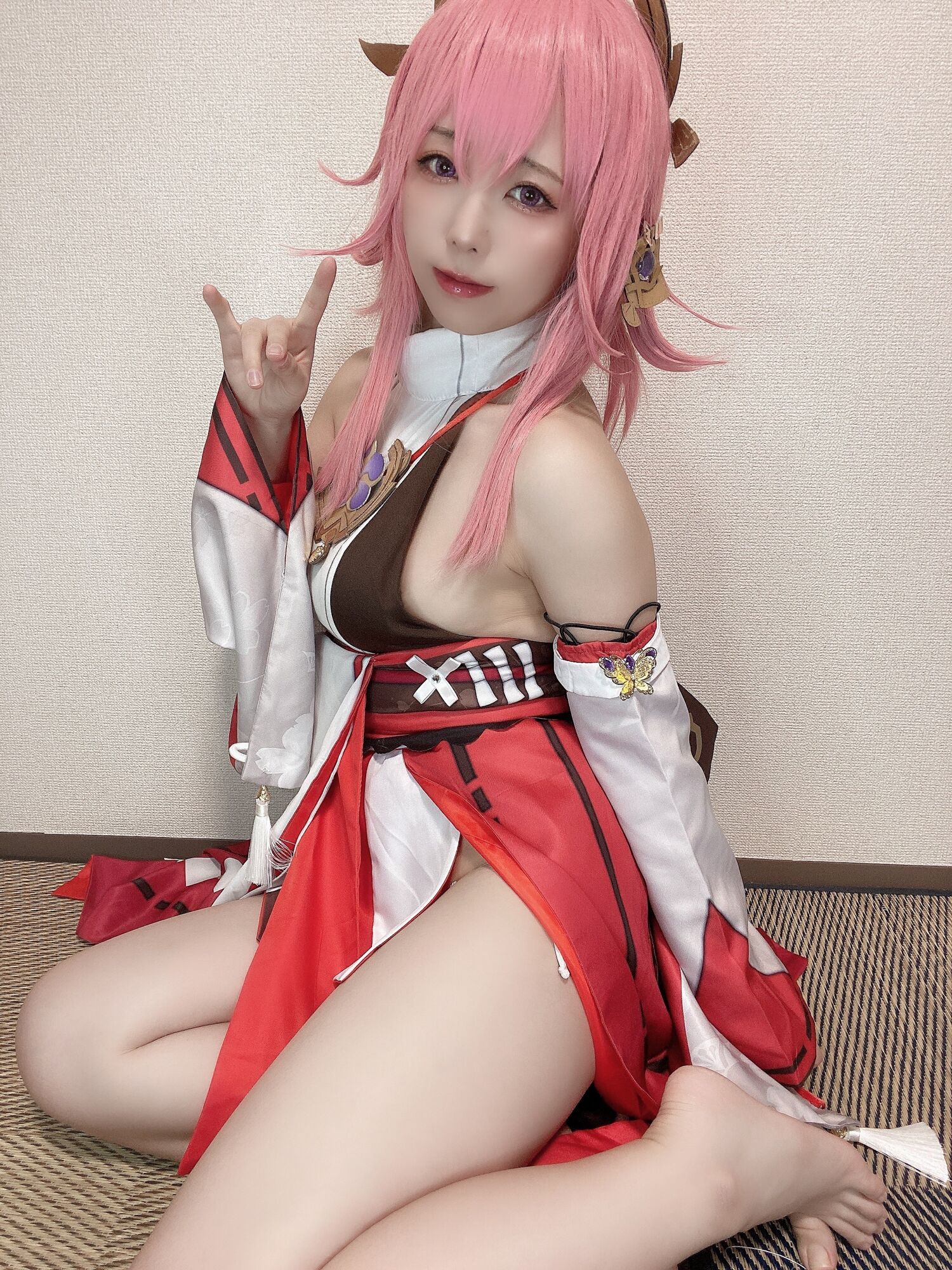 Rizuna - 八重神子コスプレ自撮り写真集