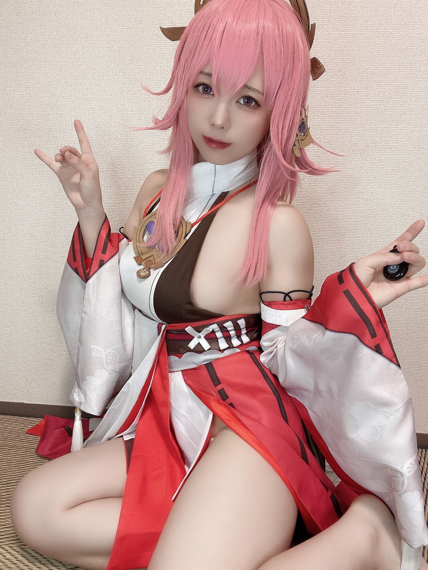 Rizuna - 八重神子コスプレ自撮り写真集
