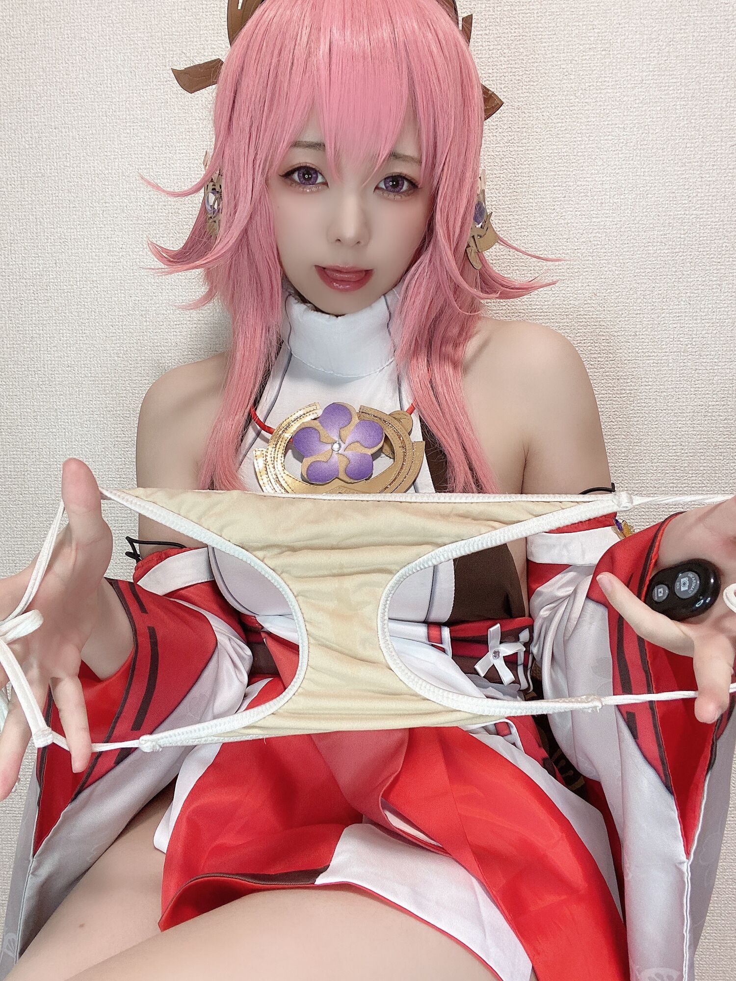 Rizuna - 八重神子コスプレ自撮り写真集
