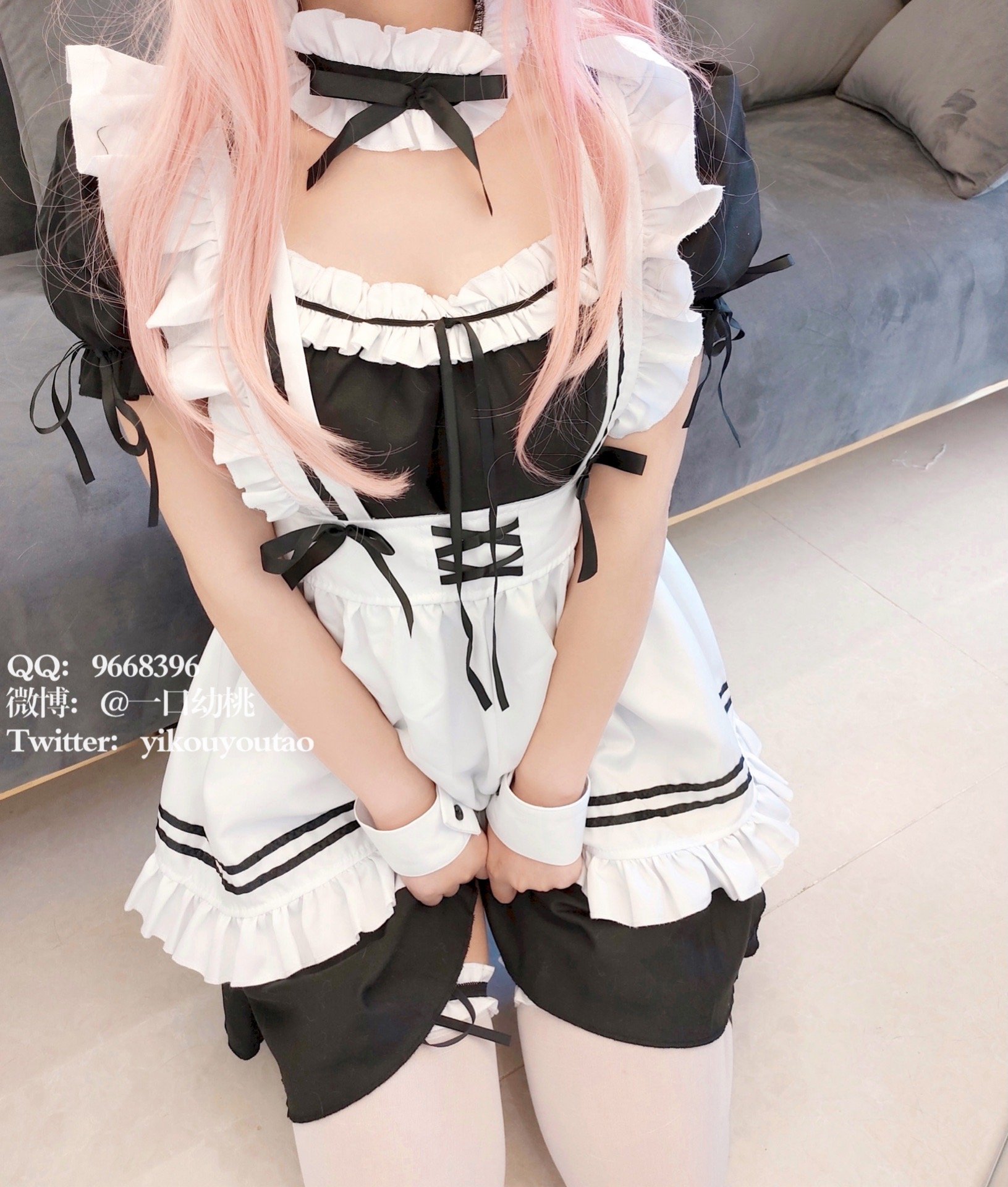 一口幼桃【萌白酱】高价复出首作女仆装