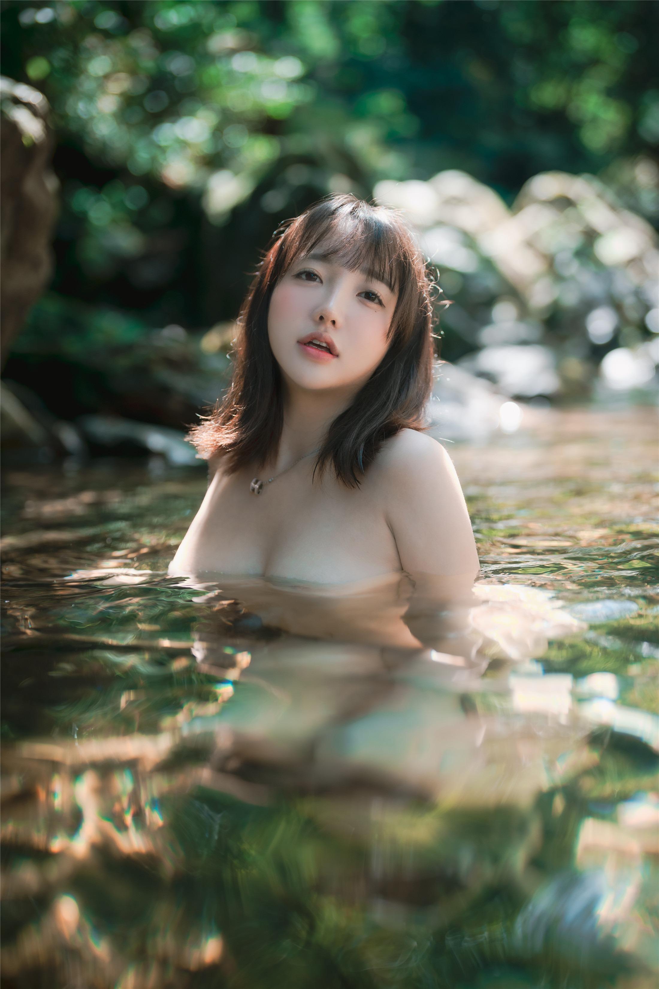 DJAWA フォト - Son Ye-Eun (손예은) - 自然の中の少女 120P