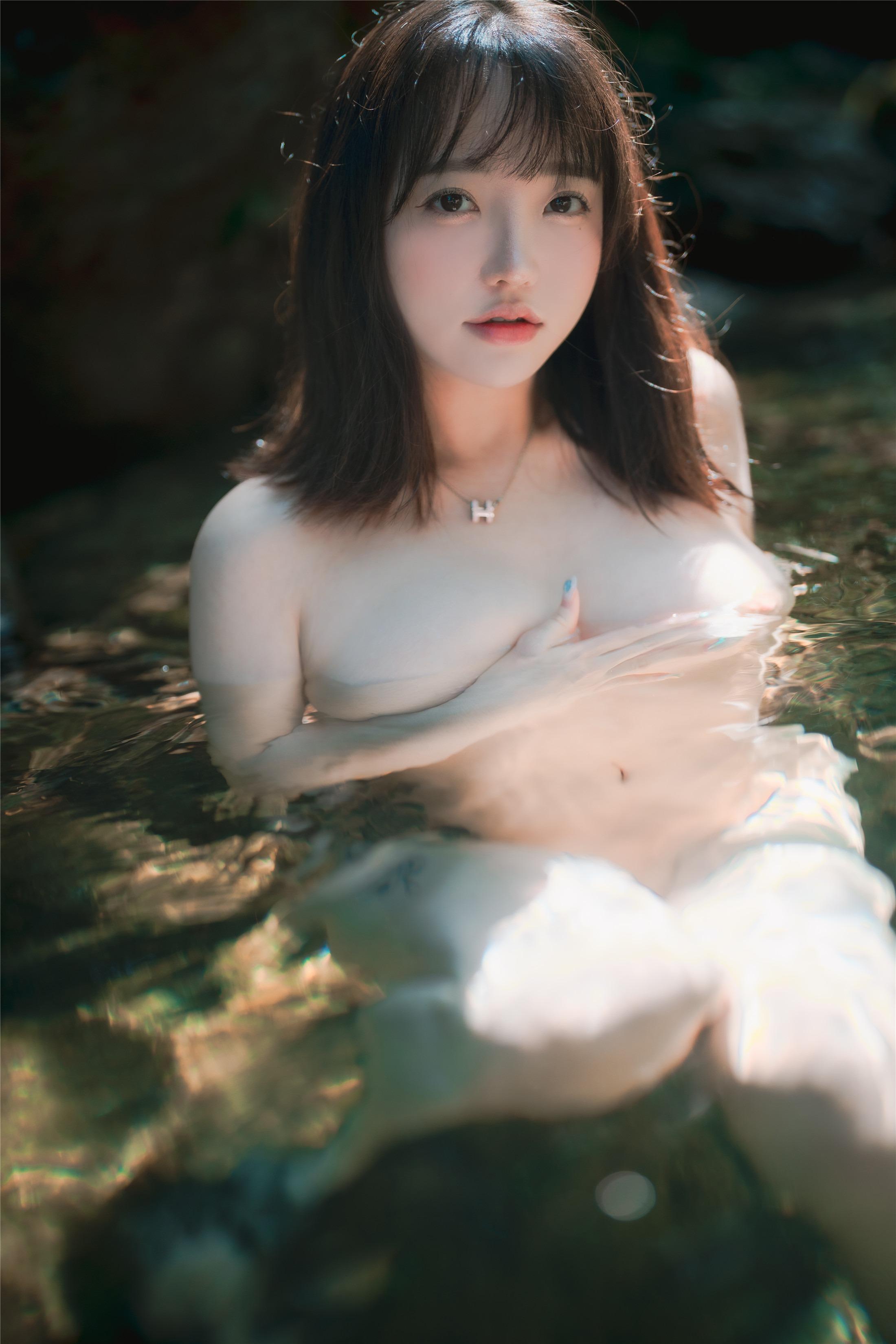 DJAWA フォト - Son Ye-Eun (손예은) - 自然の中の少女 120P